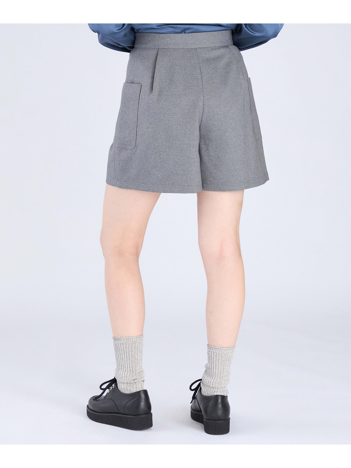 To b. by agnès b. サイドポケット ショートパンツ グレー