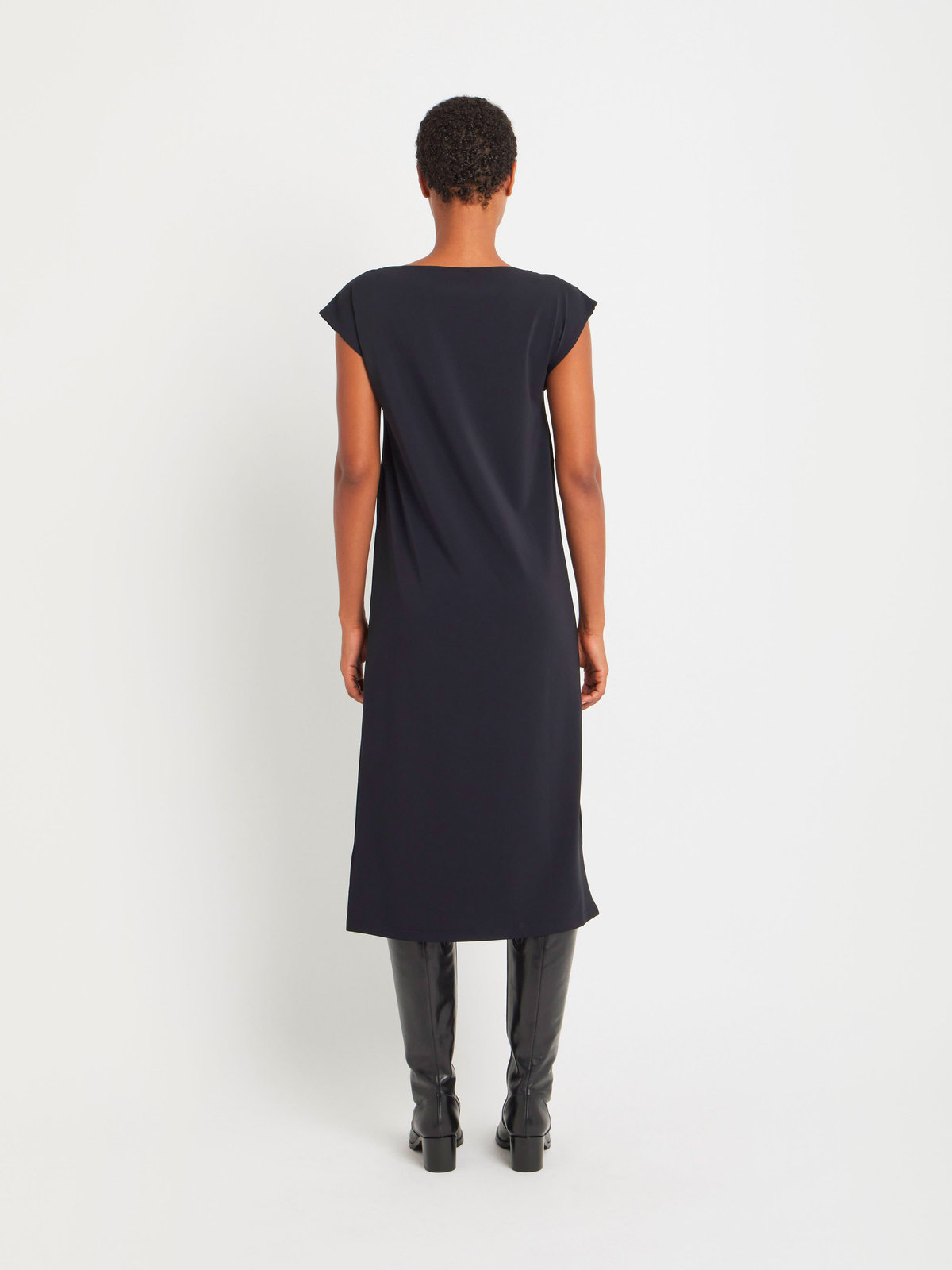 FEMME ウィメンズ ジャージー ボートネック ノースリーブ ワンピース ”Louve” ブラック