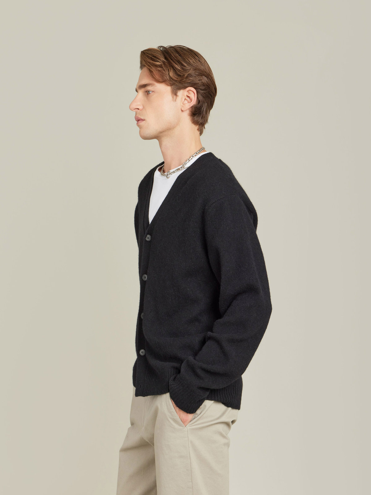 HOMME メンズ 【Outlet】メンズ アルパカ混 Vネック ニット カーディガン ”Edwin” ブラック