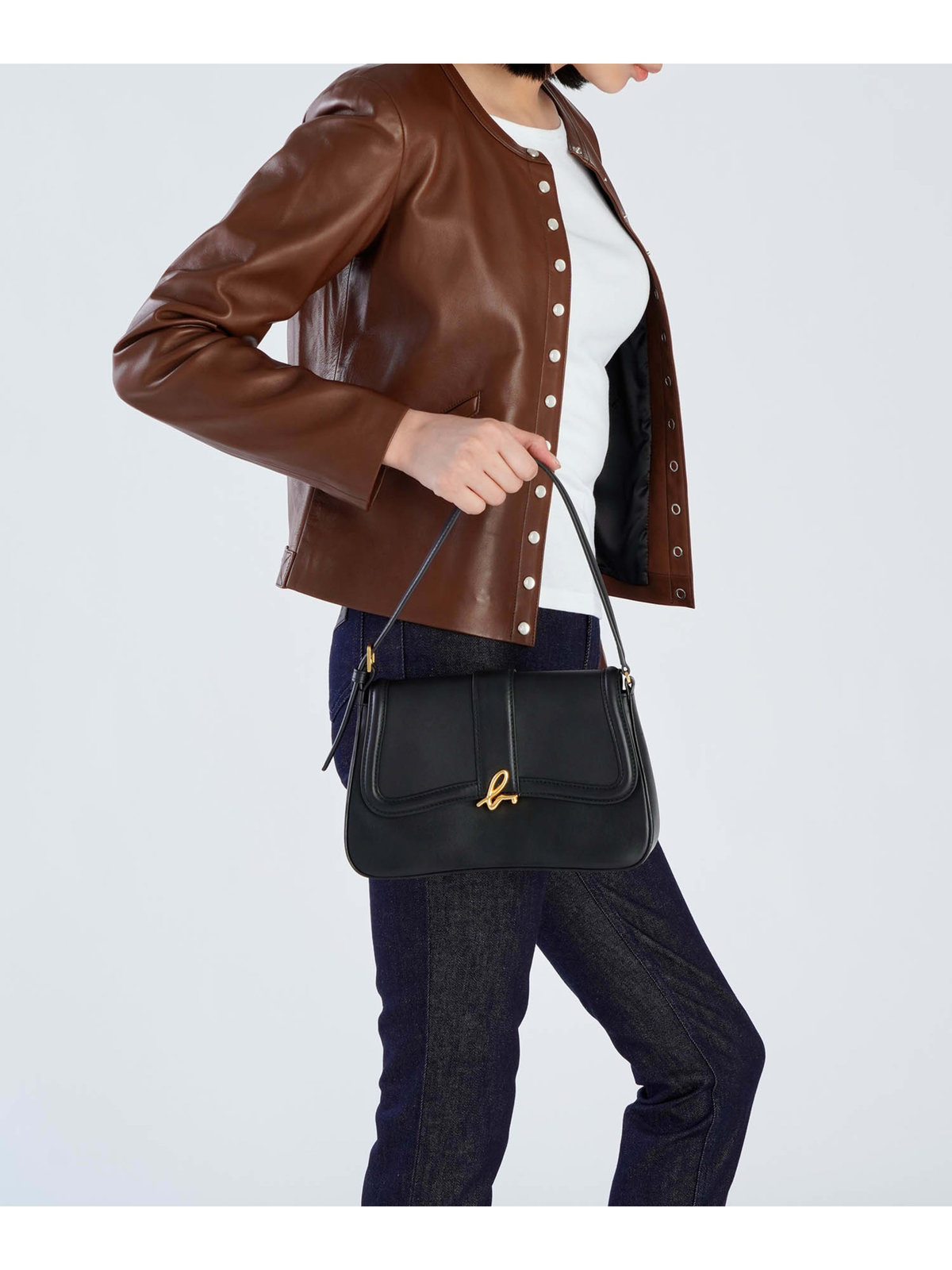 VOYAGE ウィメンズ バッグ＆ウォレット レザー ミディアム ショルダーバッグ”Ingrid” ZAS04-01 ブラック