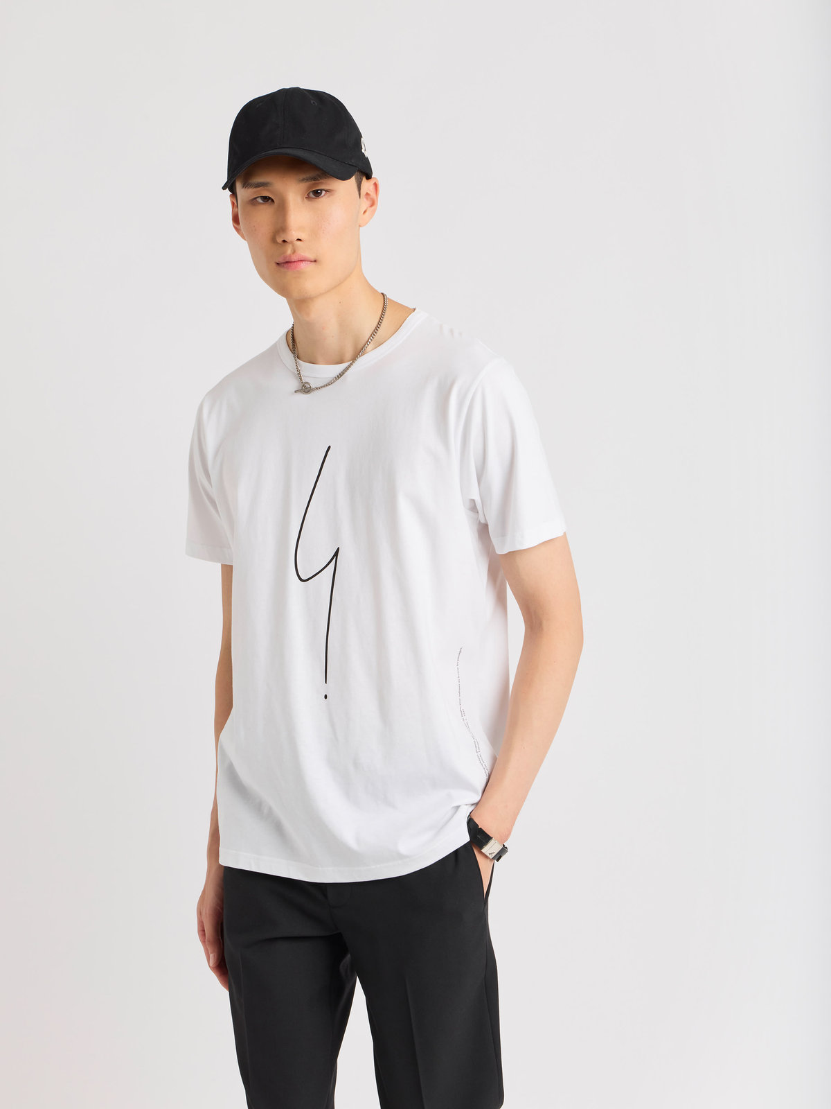 HOMME メンズ メンズ アイコニック プリント コットン 半袖 Tシャツ "Point d'Ironie" ホワイト