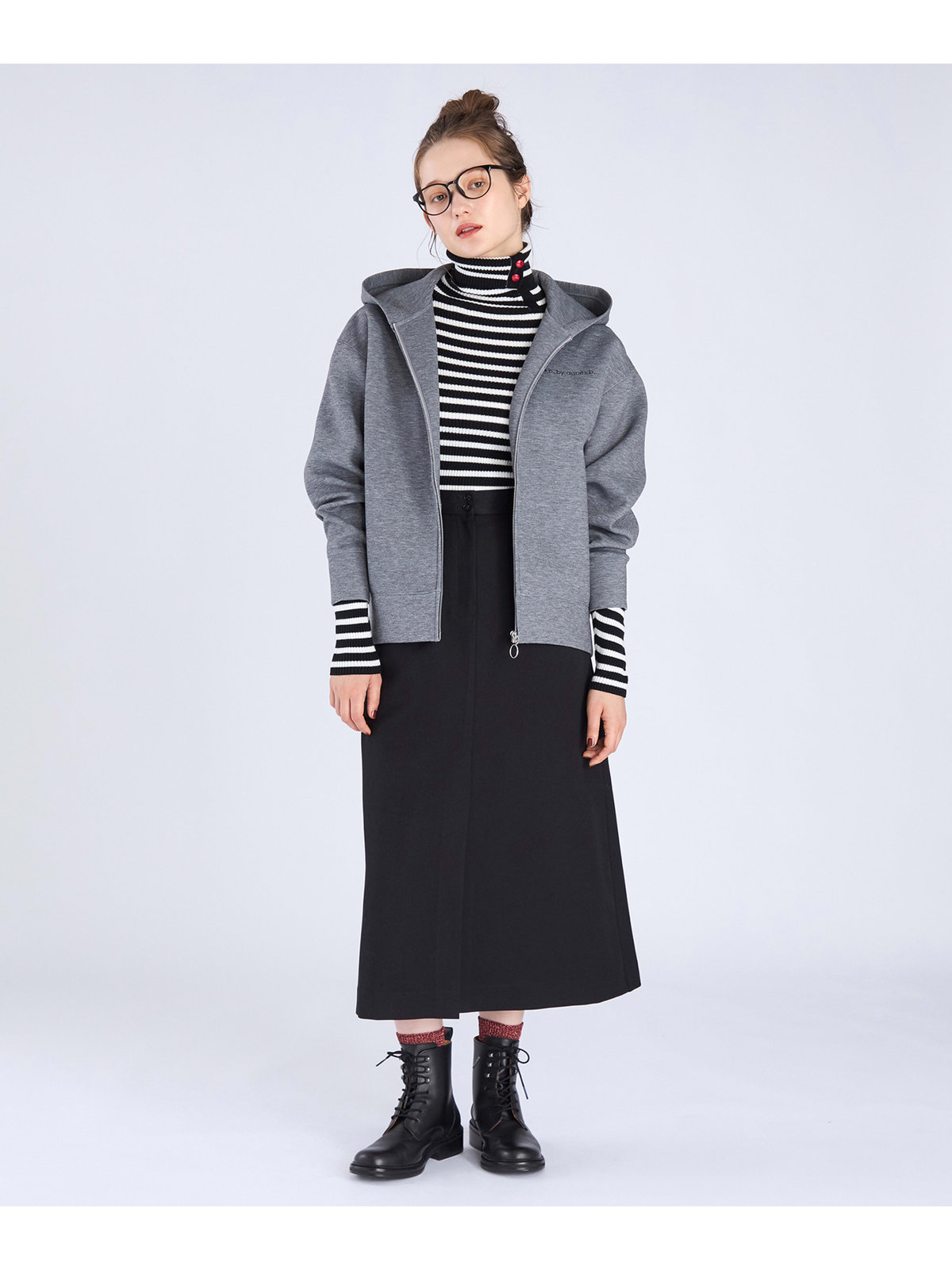 To b. by agnès b. WEB限定 ビッグシルエットフーディー グレー