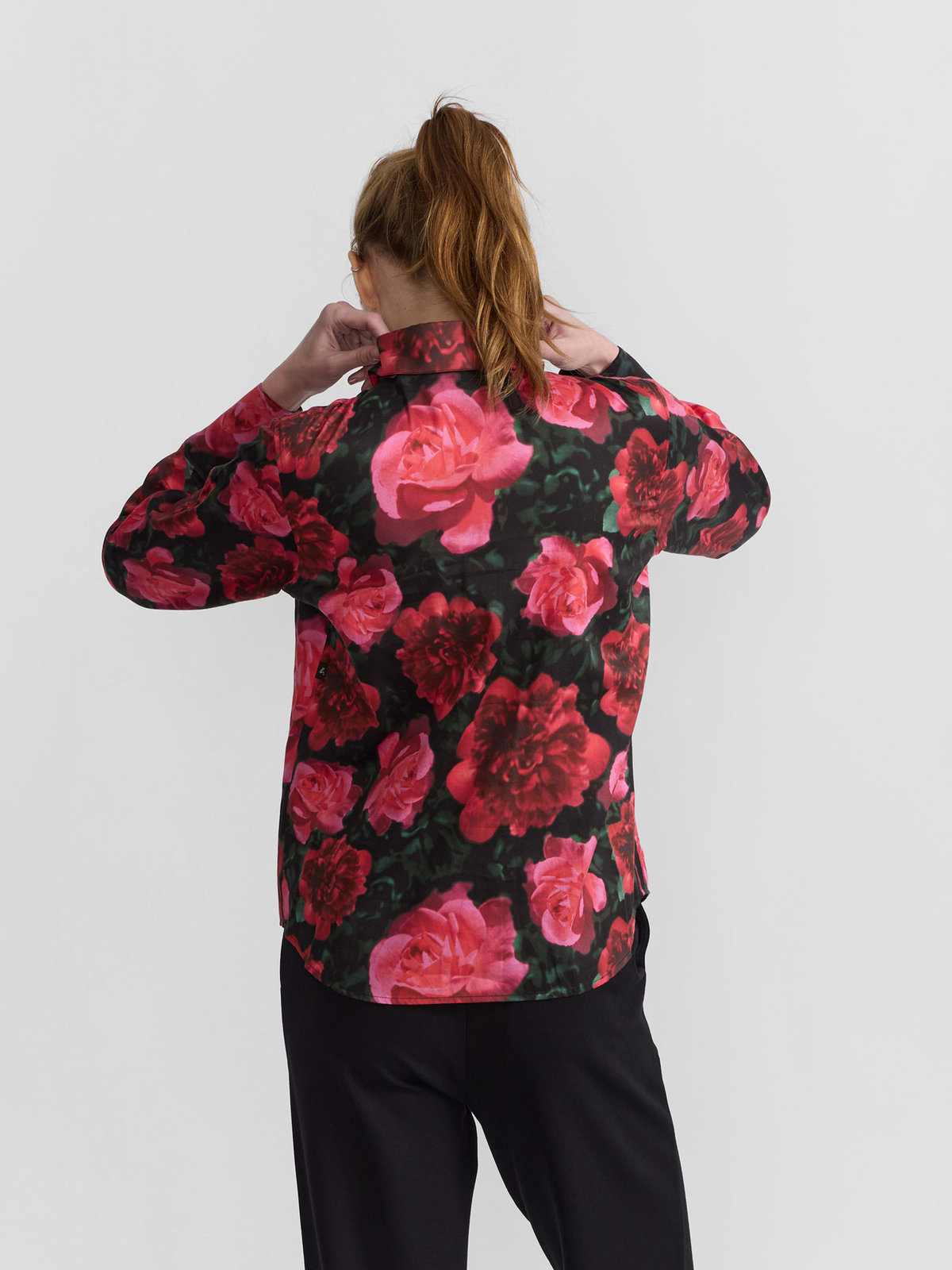 FEMME ウィメンズ フローラルプリント コットン 長袖 ブラウス ”Jimi” ピンク