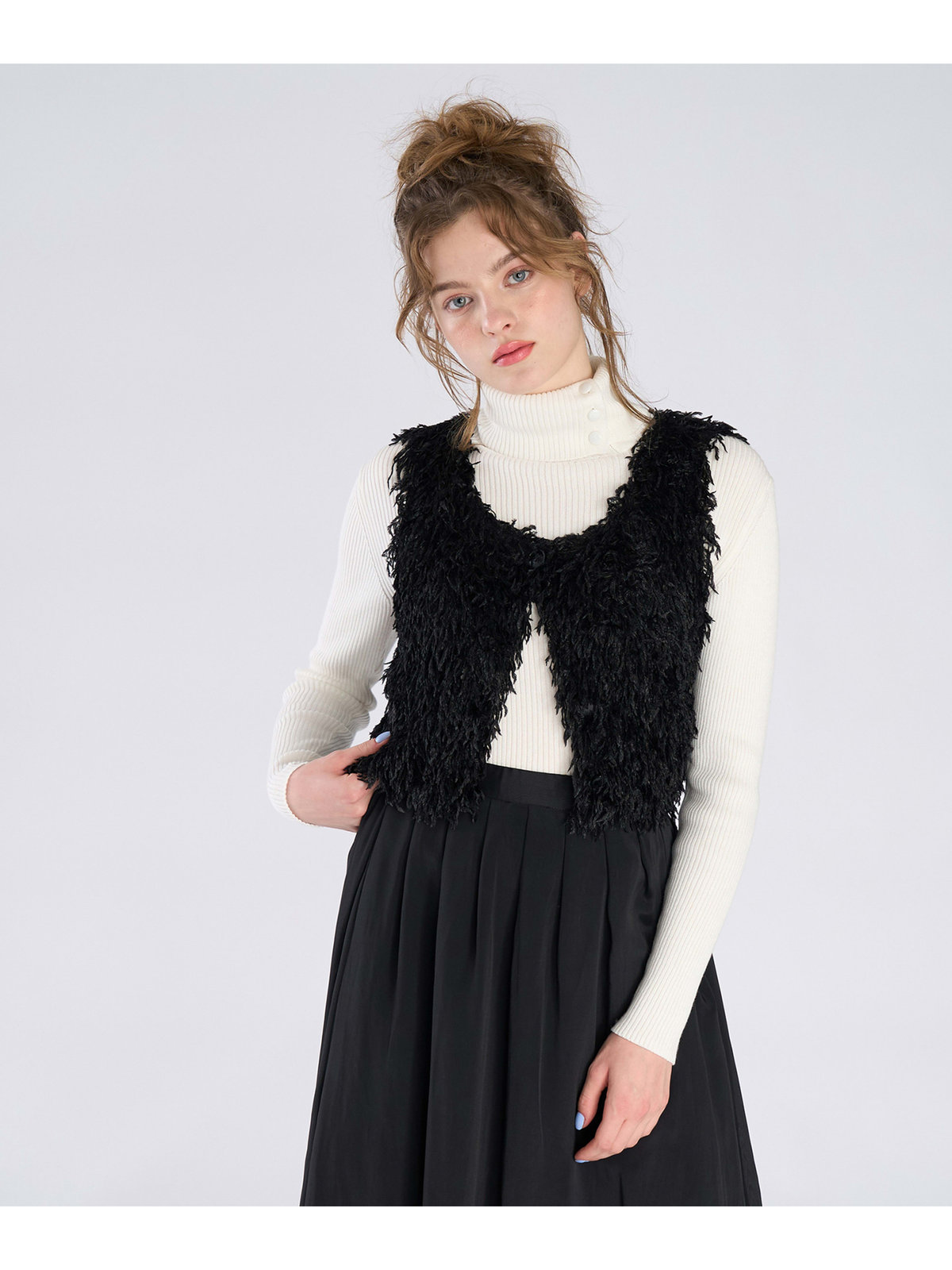 To b. by agnès b. 【Outlet】ファンシー ヤーン ベスト ブラック