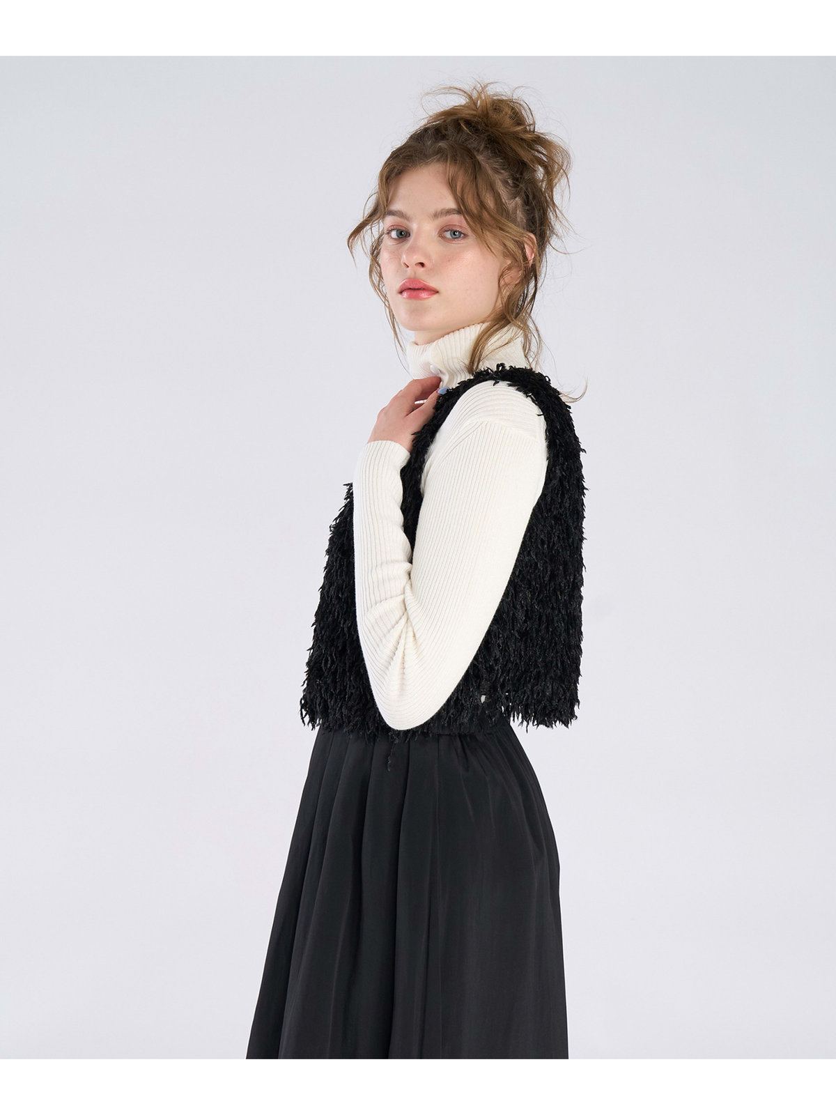 To b. by agnès b. 【Outlet】ファンシー ヤーン ベスト ブラック