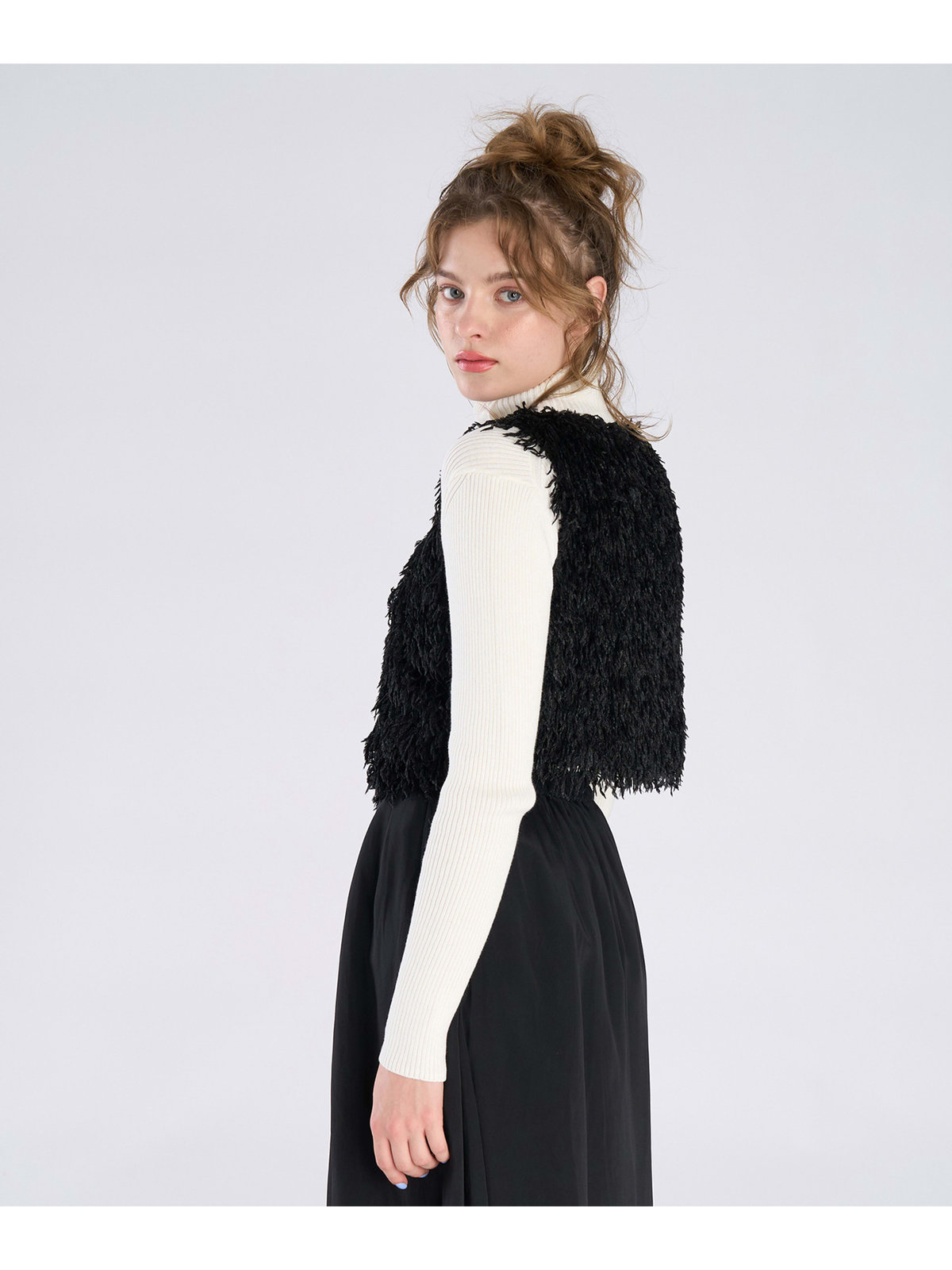 To b. by agnès b. 【Outlet】ファンシー ヤーン ベスト ブラック