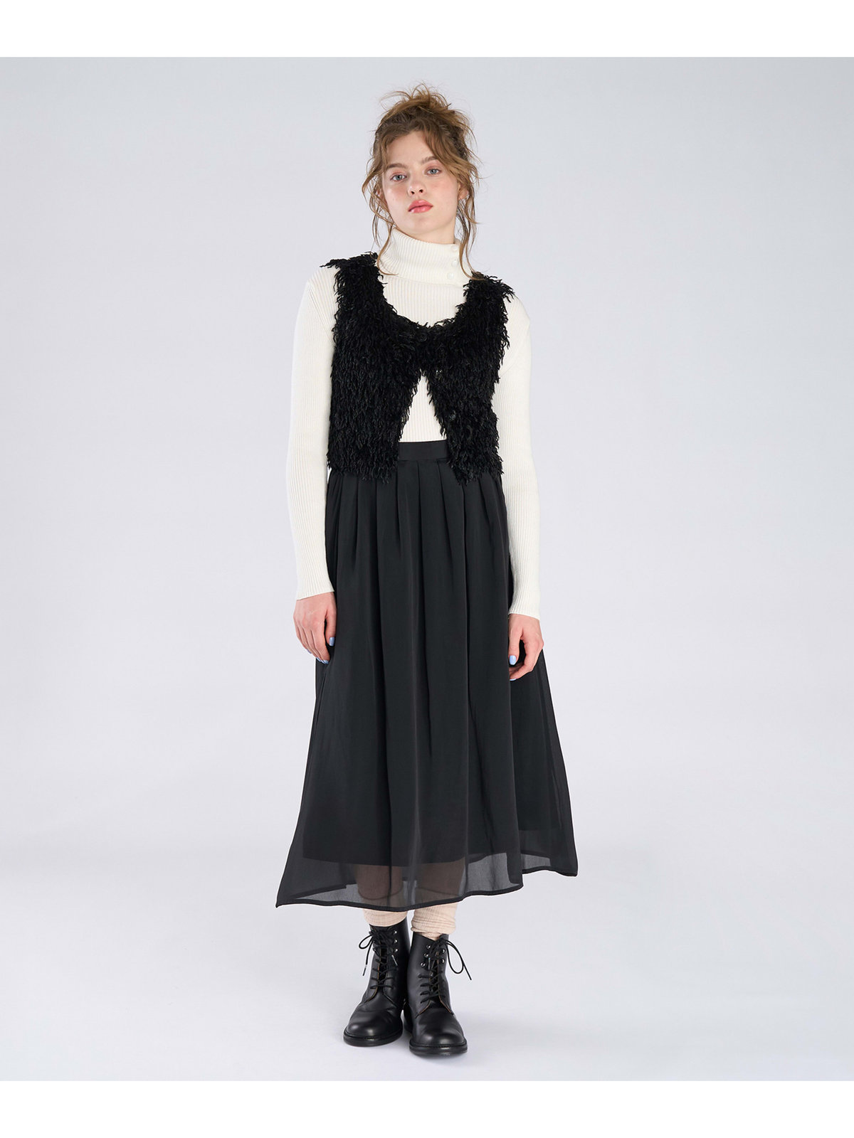 To b. by agnès b. 【Outlet】ファンシー ヤーン ベスト ブラック