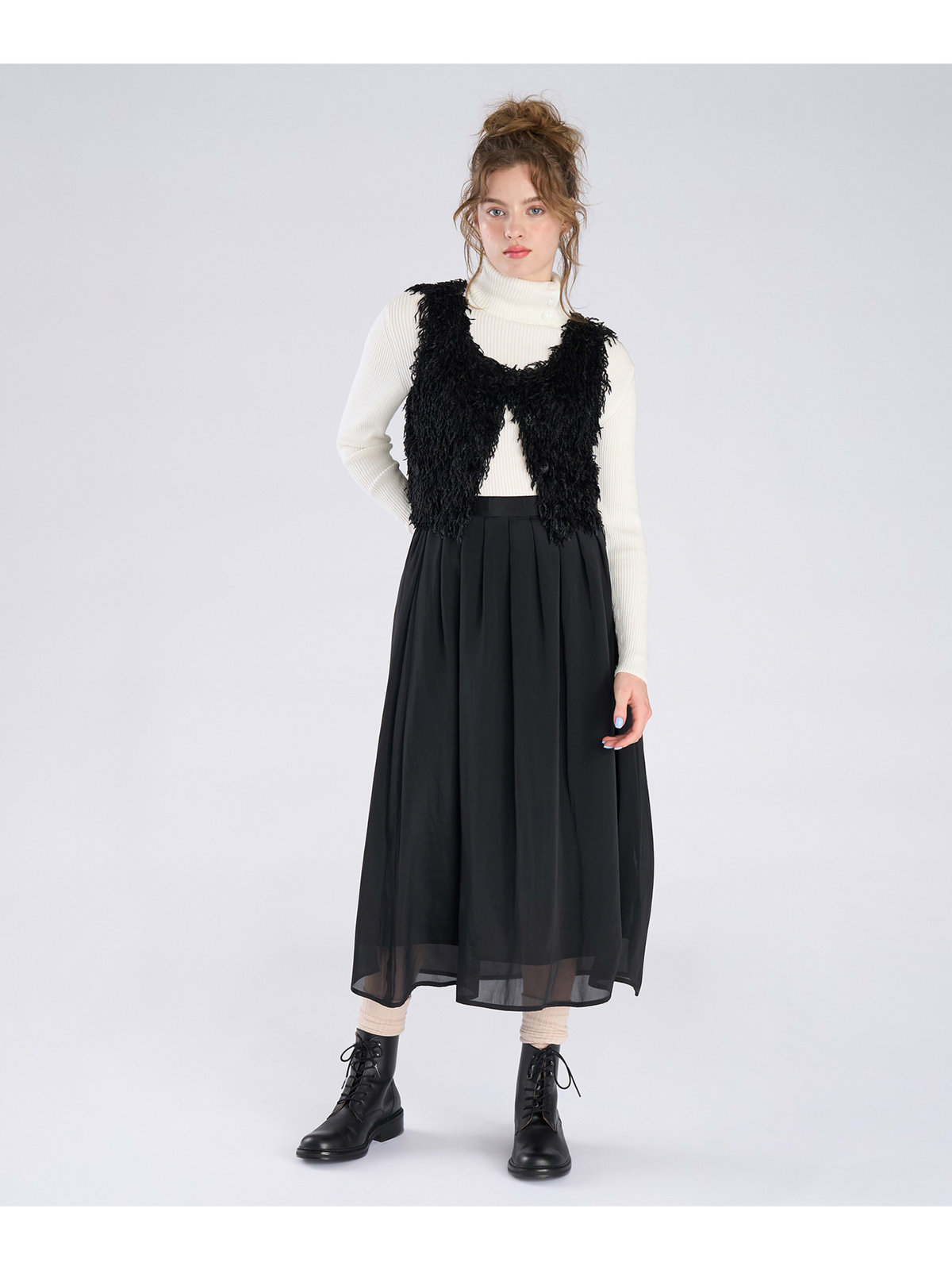 To b. by agnès b. 【Outlet】ファンシー ヤーン ベスト ブラック