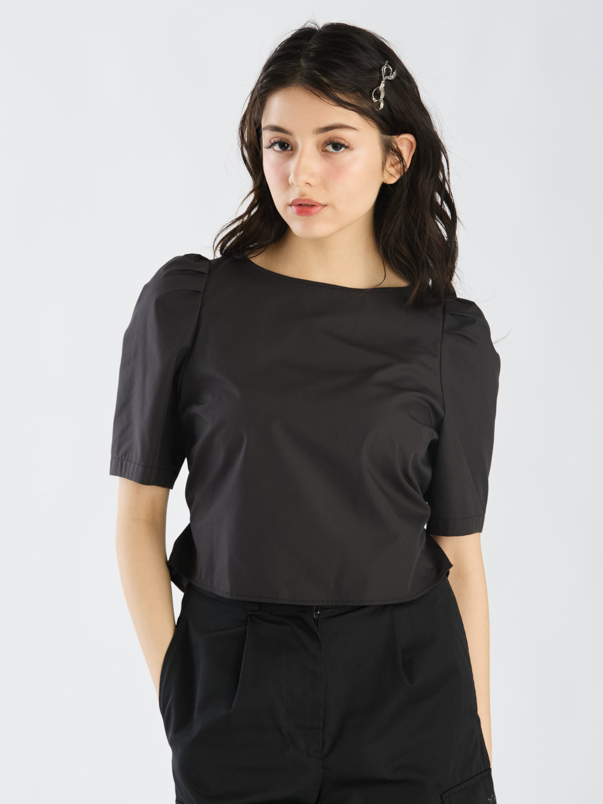 To b. by agnès b. 【Outlet】リボンブラウスプルオーバー ブラック