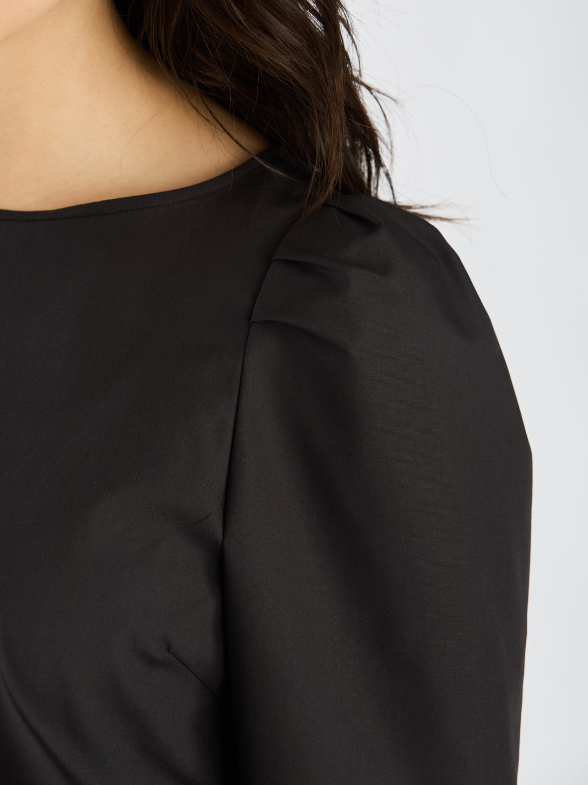 To b. by agnès b. 【Outlet】リボンブラウスプルオーバー ブラック