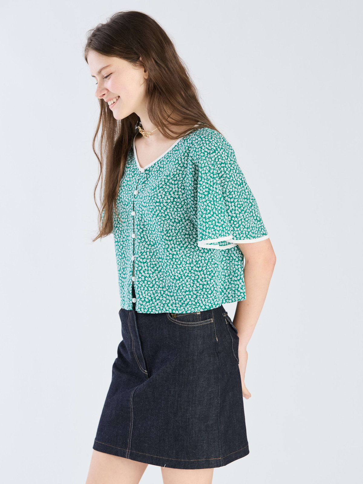 To b. by agnès b. 【Outlet】フラワープリント 半袖 ブラウス グリーン