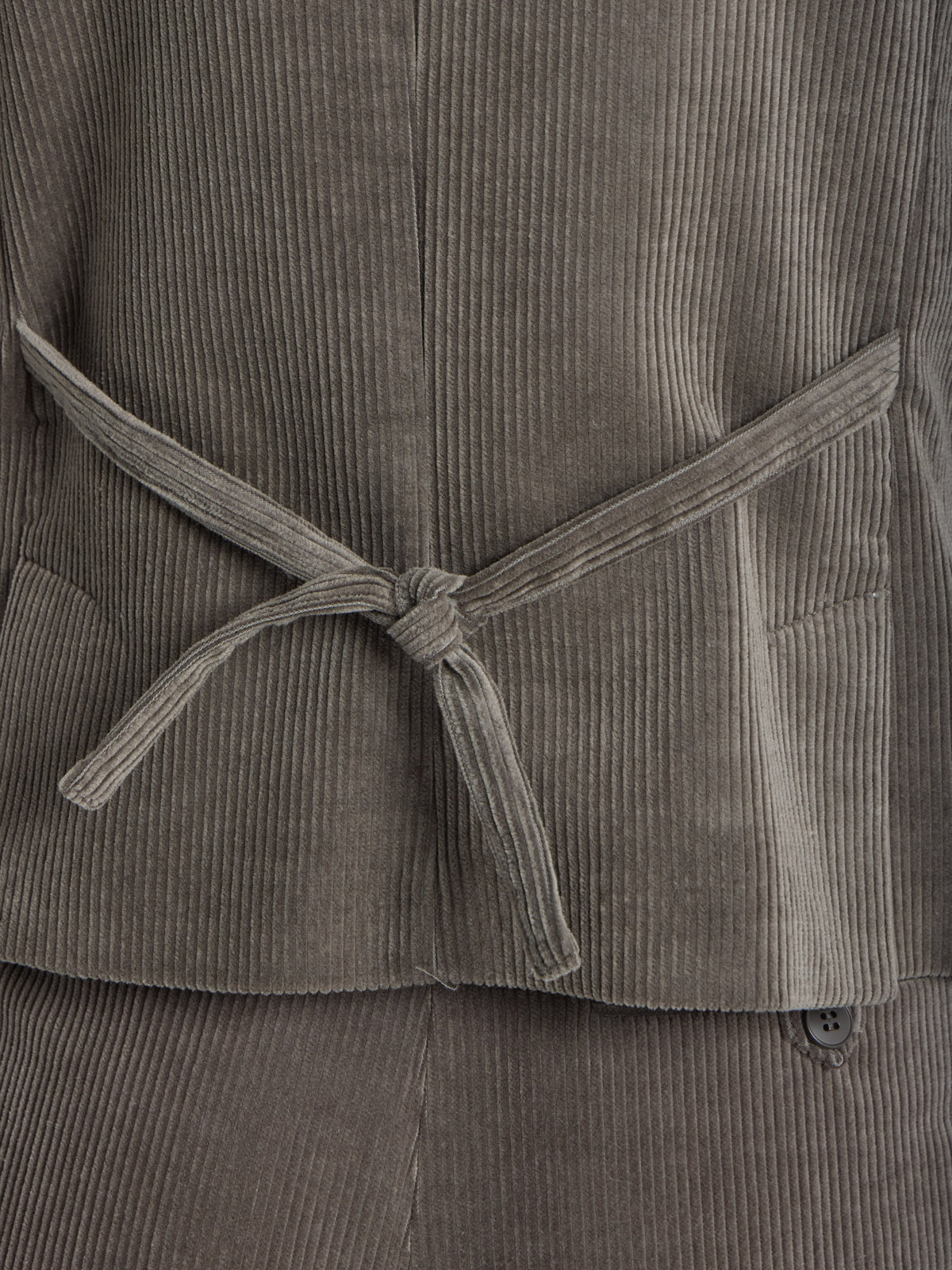 FEMME ウィメンズ コーデュロイ ハイネック 長袖 ショートジャケット "Anna-Belle" カーキ
