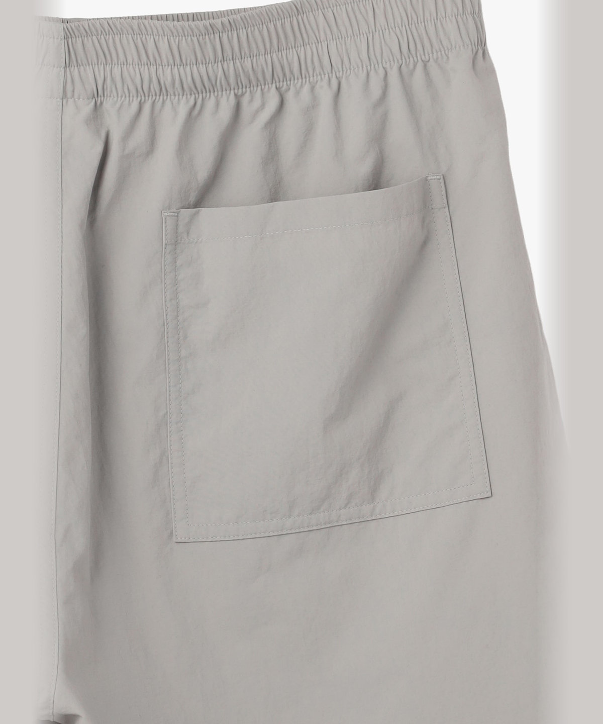 FEMME ウィメンズ TARA 刺繍 ショートパンツ グレー