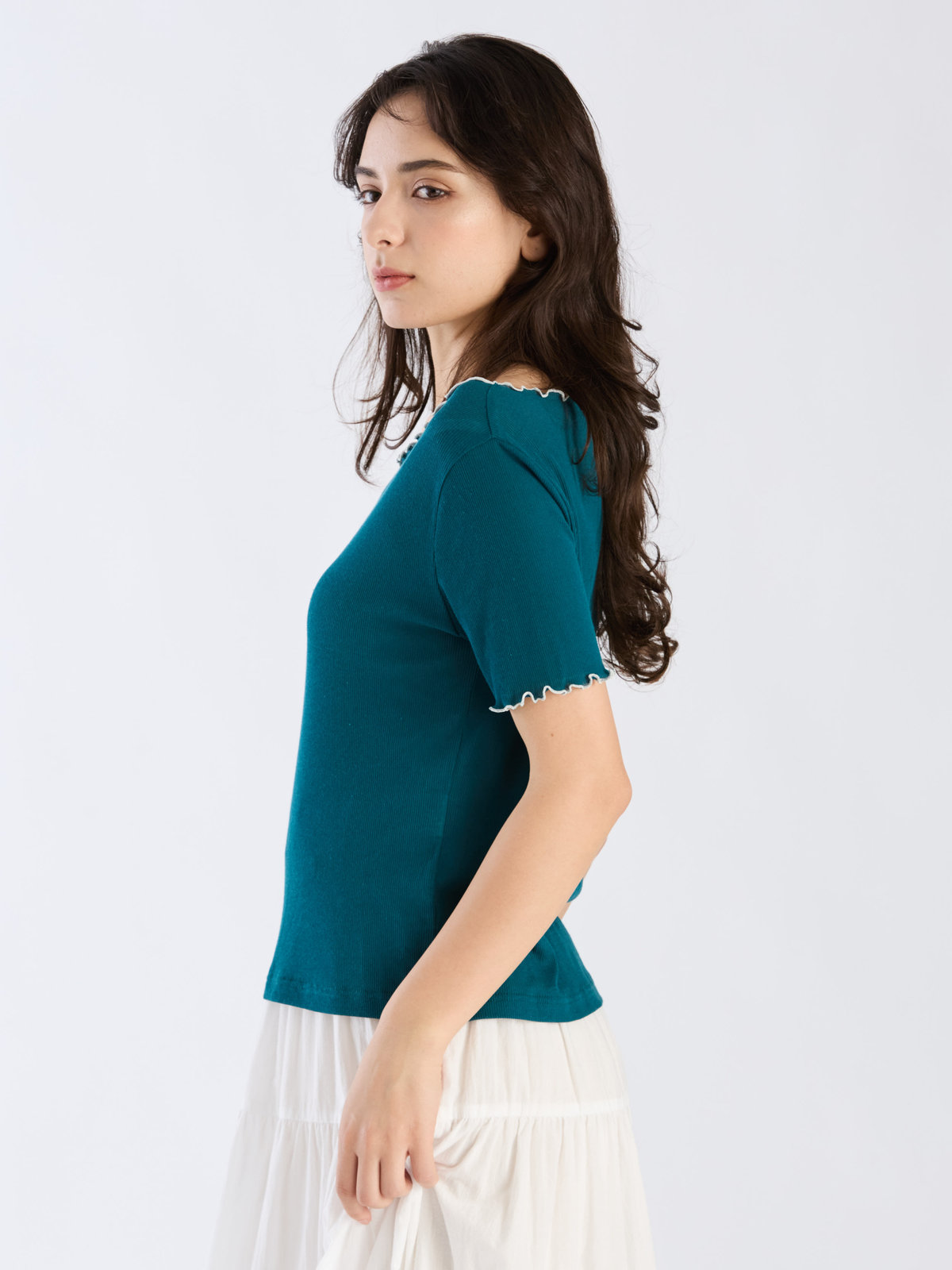 To b. by agnès b. 【Outlet】コットン メロウフリル 半袖 Tシャツ グリーン