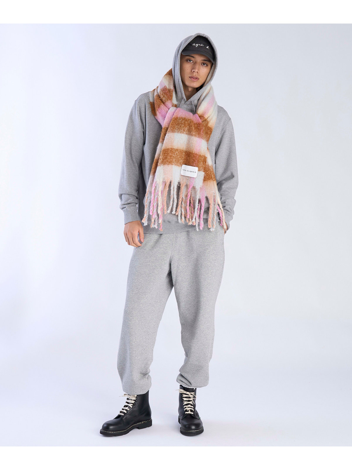 To b. by agnès b. 【Outlet】チェックワイドマフラー ブラウン