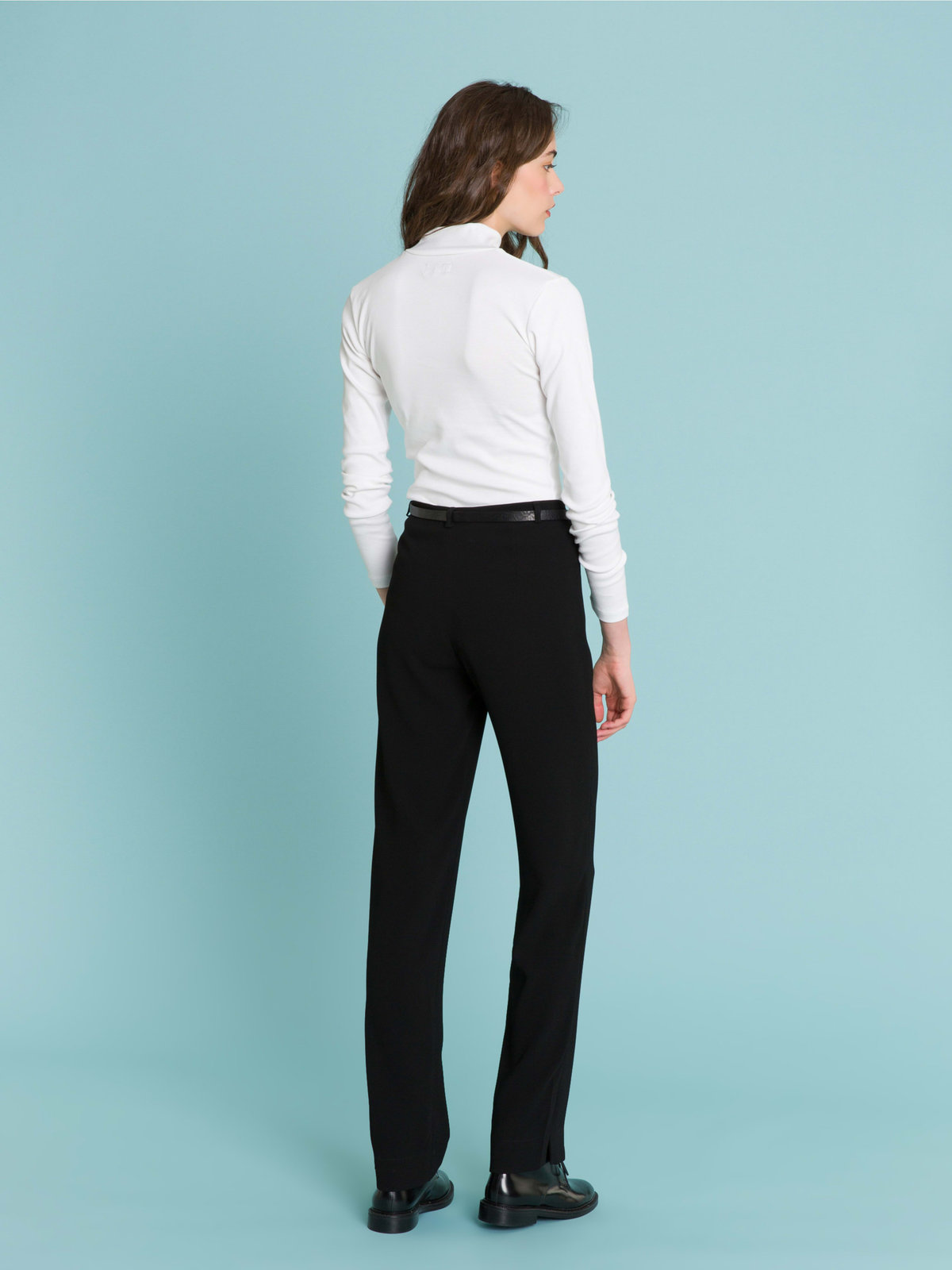 FEMME ウィメンズ コットン ハイネック 長袖 Tシャツ "Vian" ホワイト