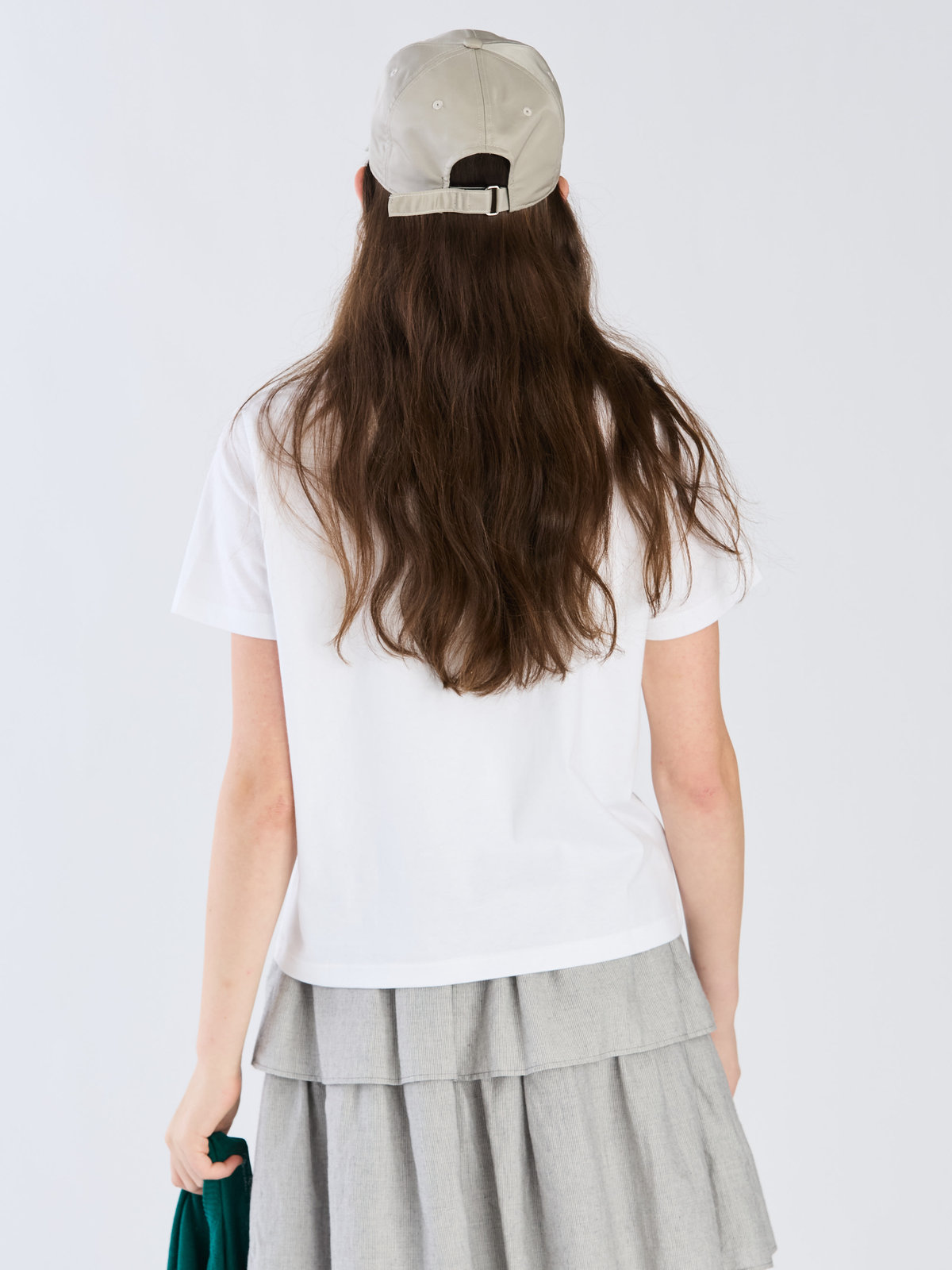 To b. by agnès b. 【Outlet】プリント オーガニックコットン 半袖 Tシャツ "Bravo!" ホワイト