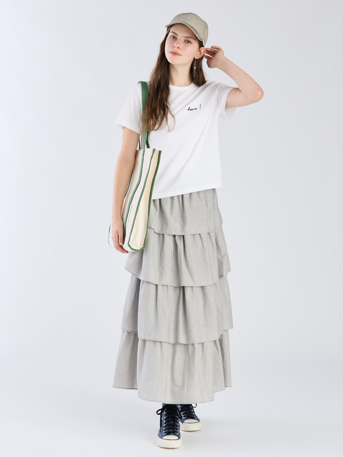 To b. by agnès b. 【Outlet】プリント オーガニックコットン 半袖 Tシャツ "Bravo!" ホワイト