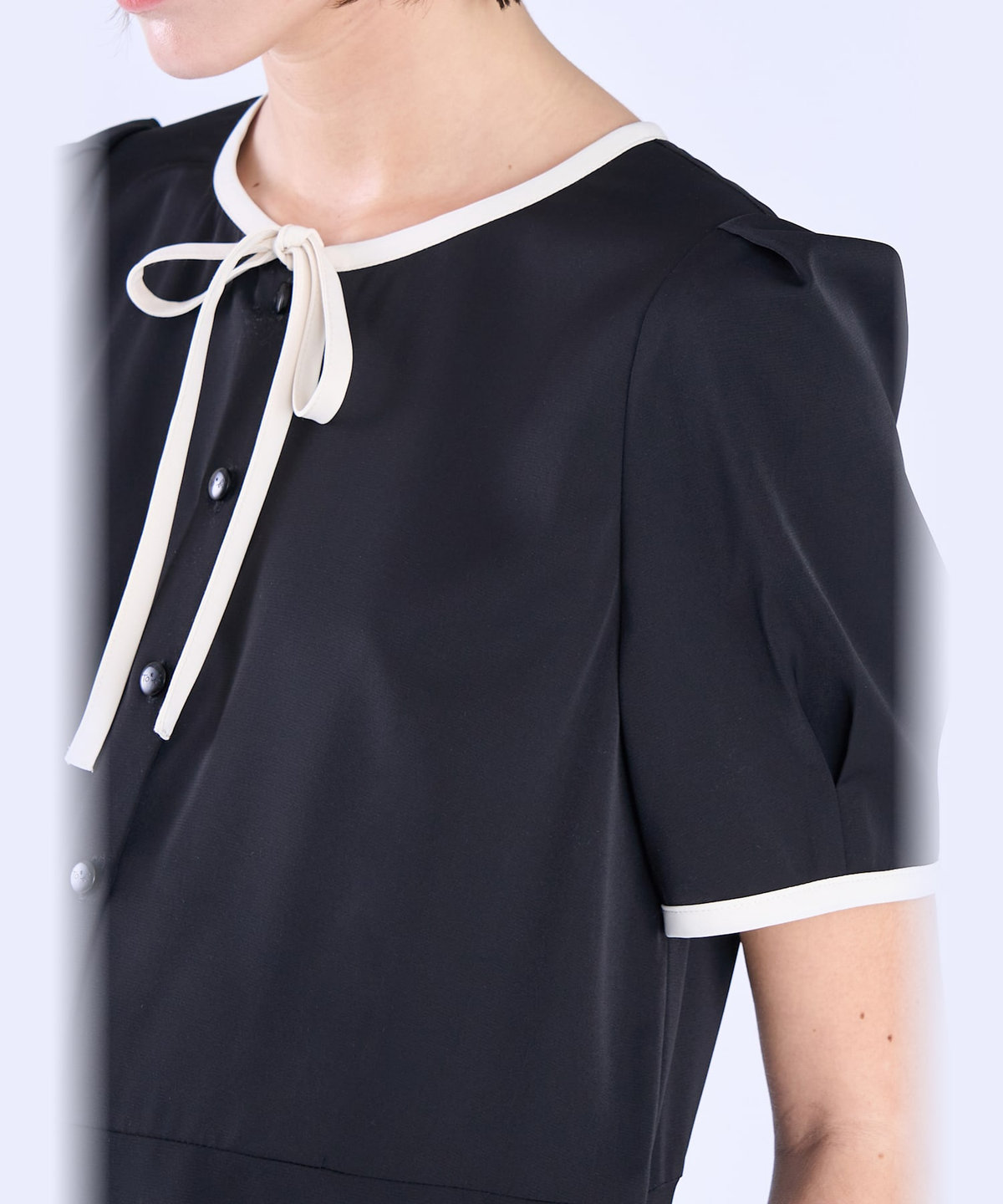 To b. by agnès b. WEB限定 ポリエステル バイカラー 半袖 ワンピース ブラック