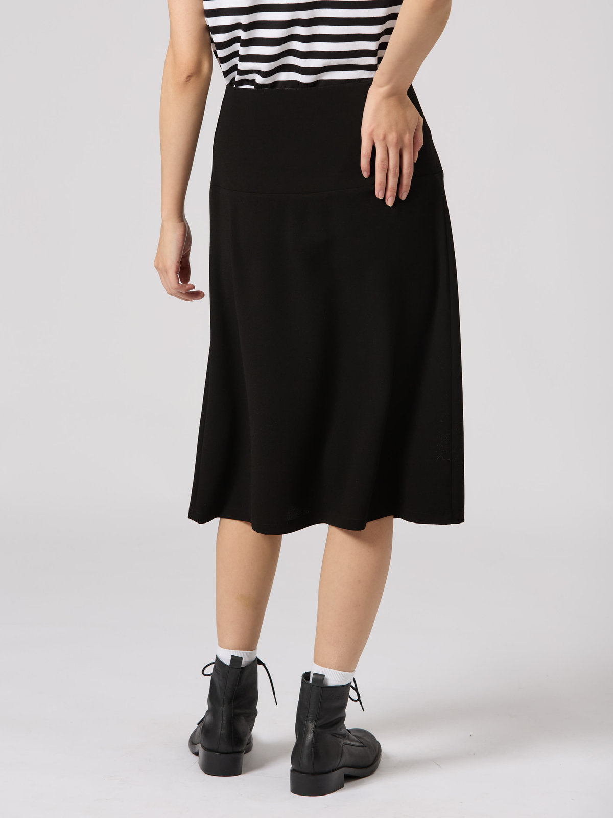 FEMME ウィメンズ 【Outlet】U700 JUPE スカート ブラック