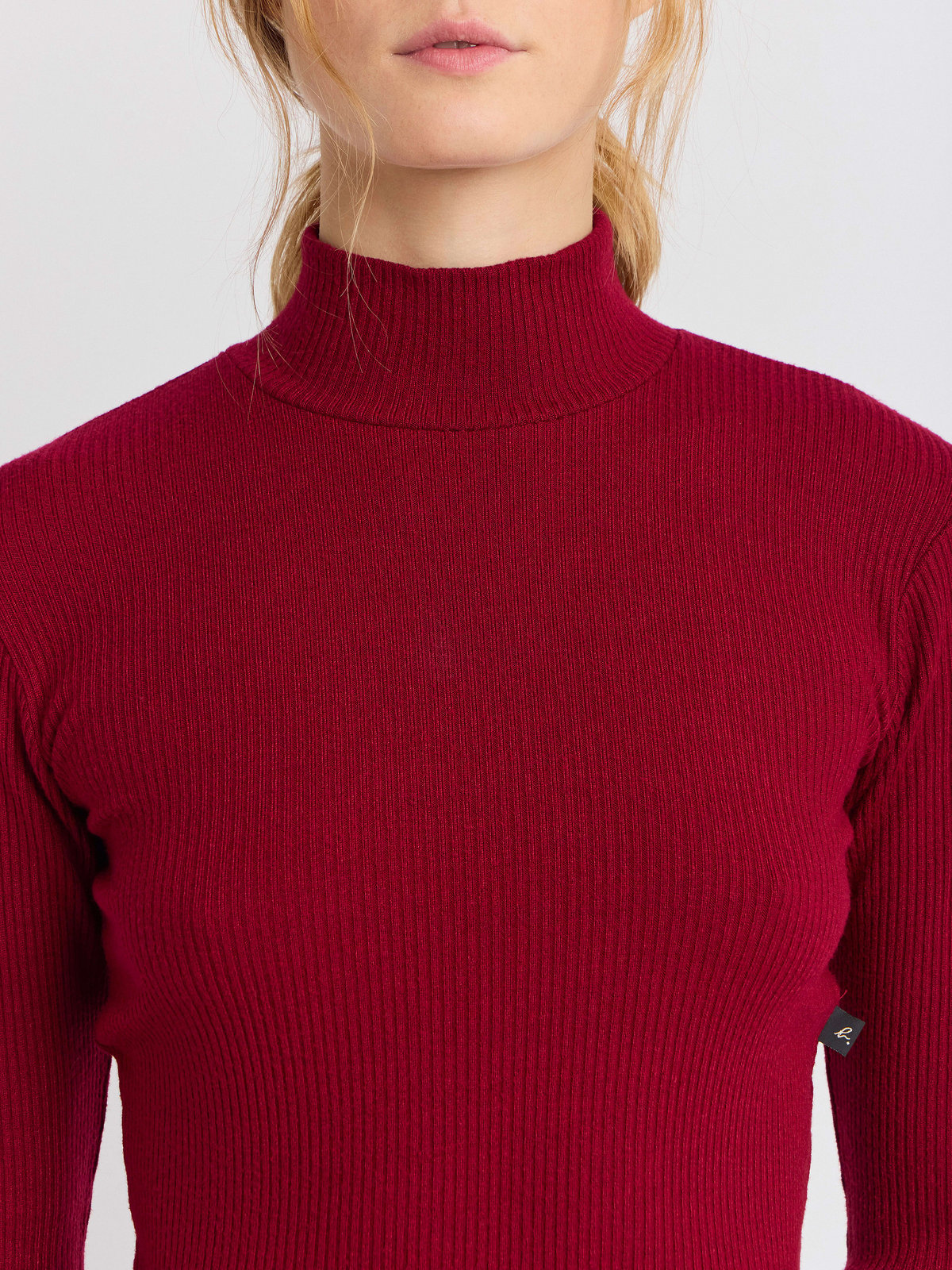FEMME ウィメンズ 【Outlet】ハイネック 長袖 Tシャツ "Vian" ボルドー