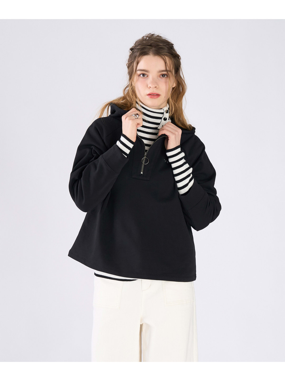 To b. by agnès b. コットン ハーフジップ スウェットフーディー ブラック