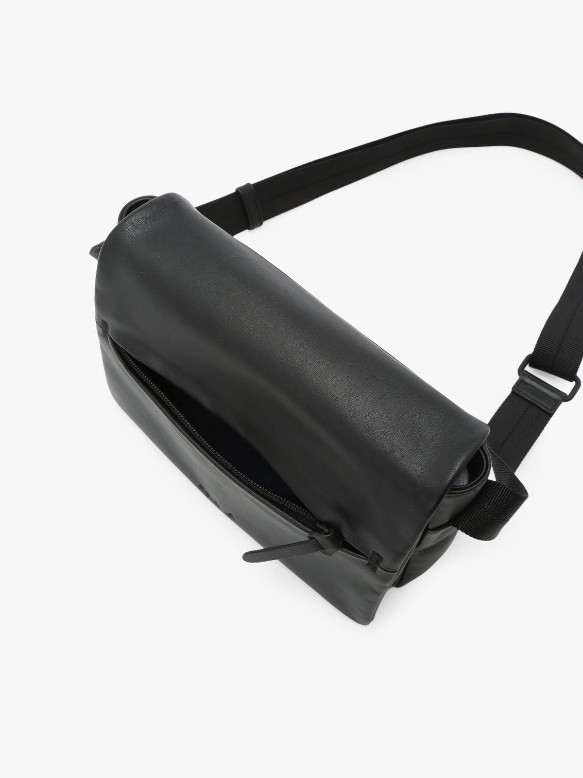 VOYAGE メンズ バッグ＆ウォレット レザー ショルダーバッグ ”Trip” ABH01-01 ブラック