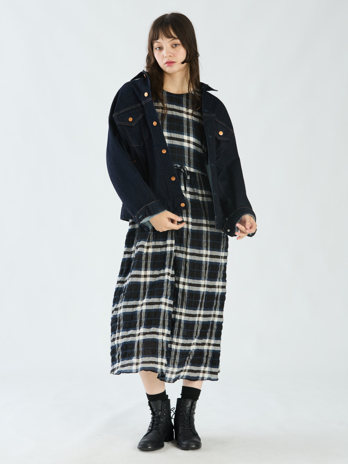 To b. by agnès b. 【Outlet】チェックシャーリングワンピース ホワイト