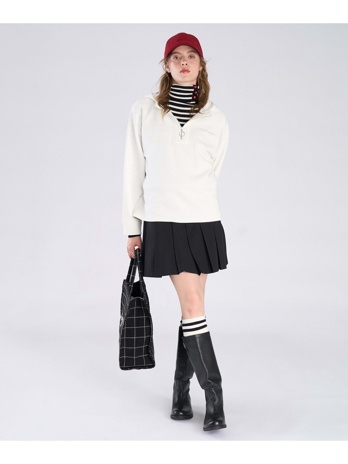 To b. by agnès b. コットン ハーフジップ スウェットフーディー ホワイト