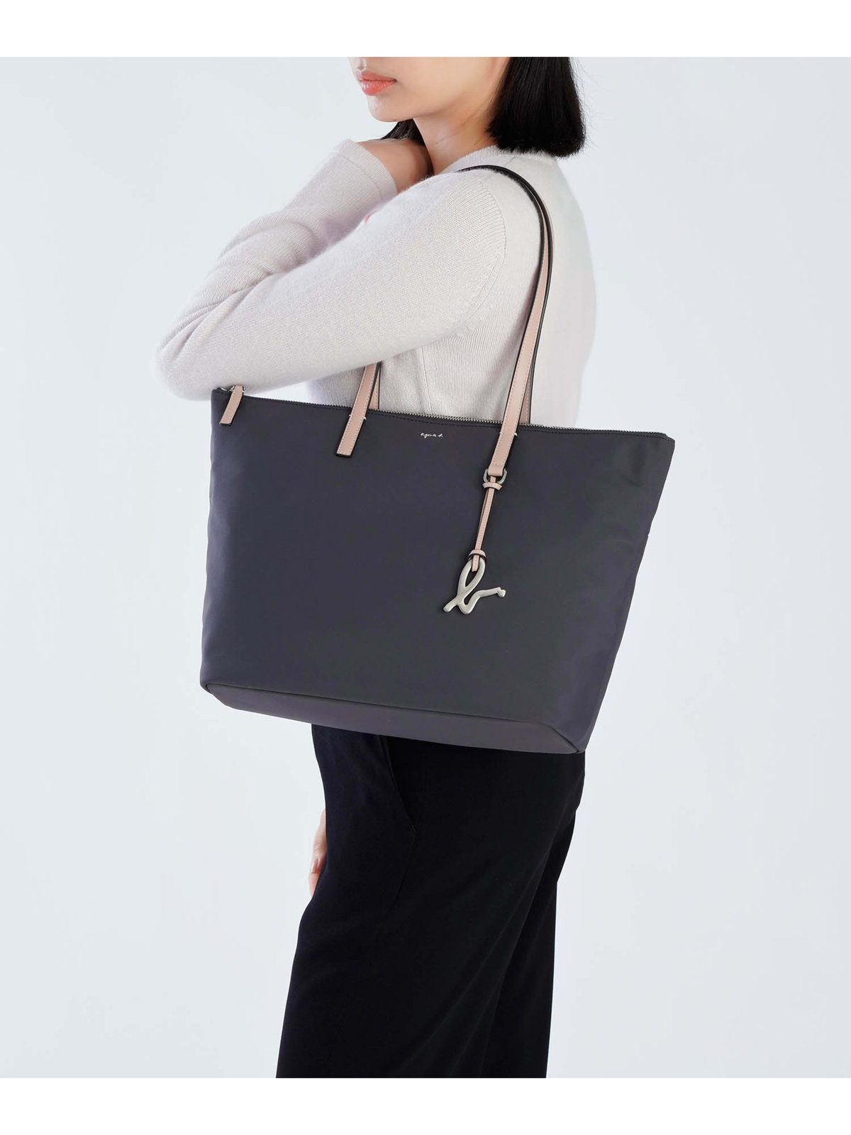 VOYAGE ウィメンズ バッグ＆ウォレット ナイロン ラージ トートバッグ "Adele" ZAS10-02 ベージュ系その他