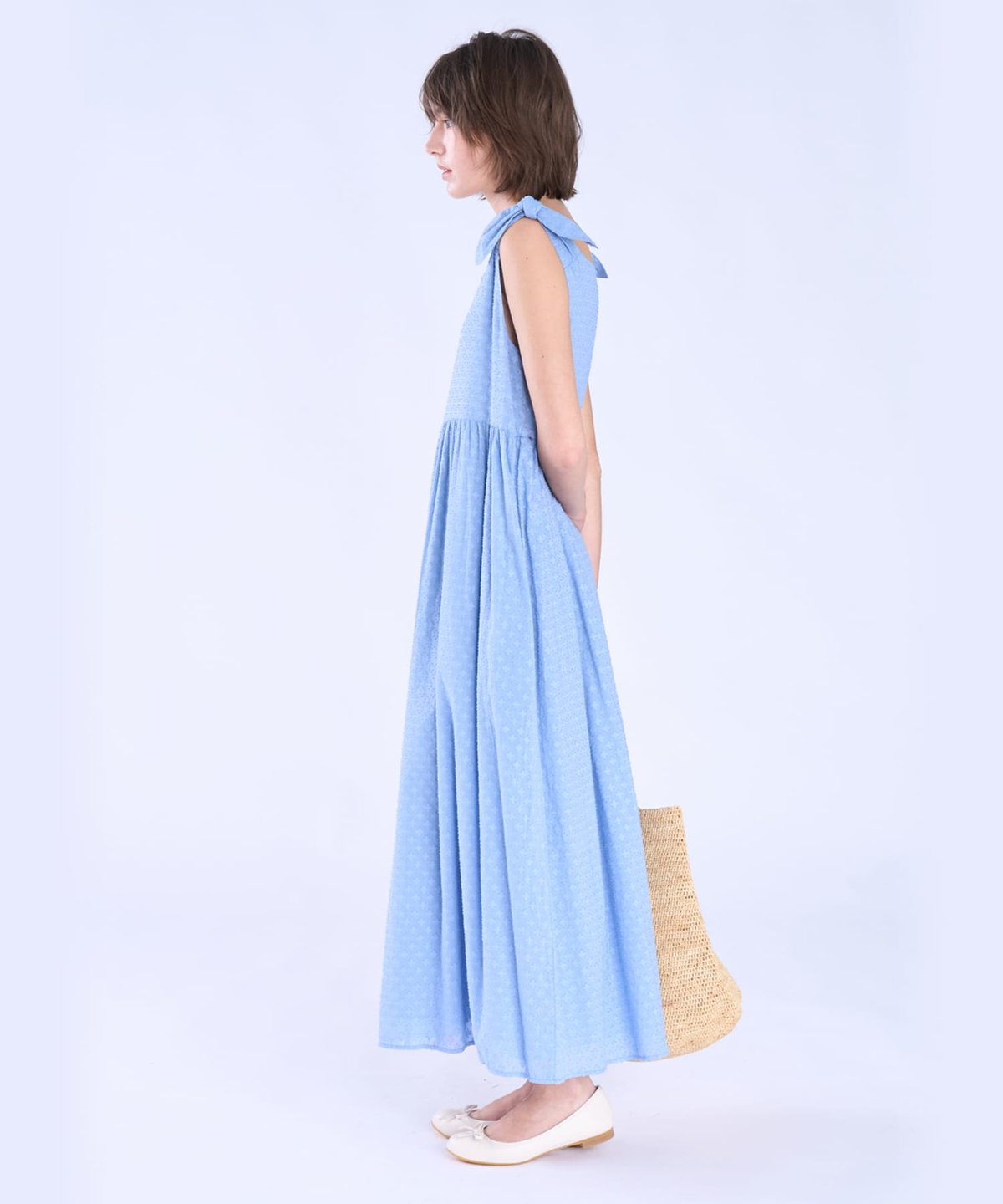 To b. by agnès b. フラワー コットン カット ジャカード ワンピース ブルー