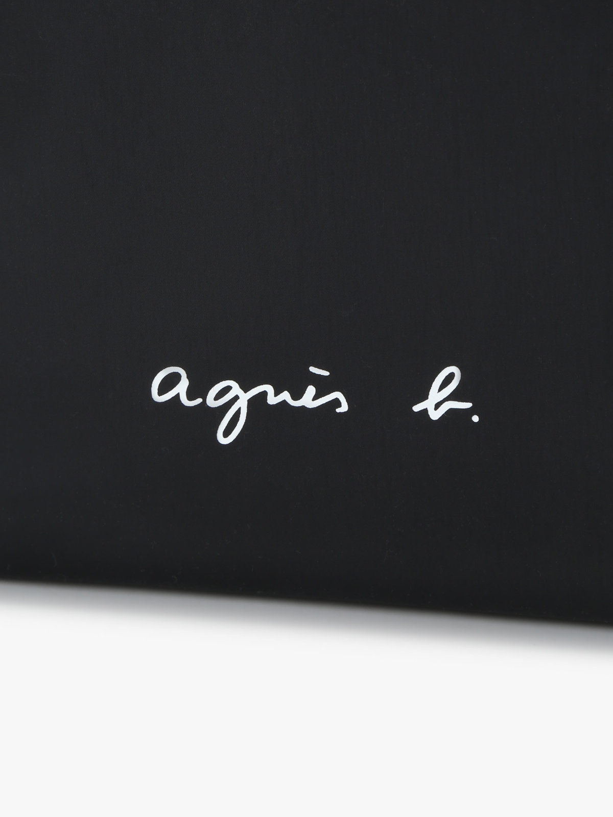 VOYAGE メンズ バッグ＆ウォレット ナイロン ラージ ショルダーバッグ ”Fred” ABH02-02 ブラック