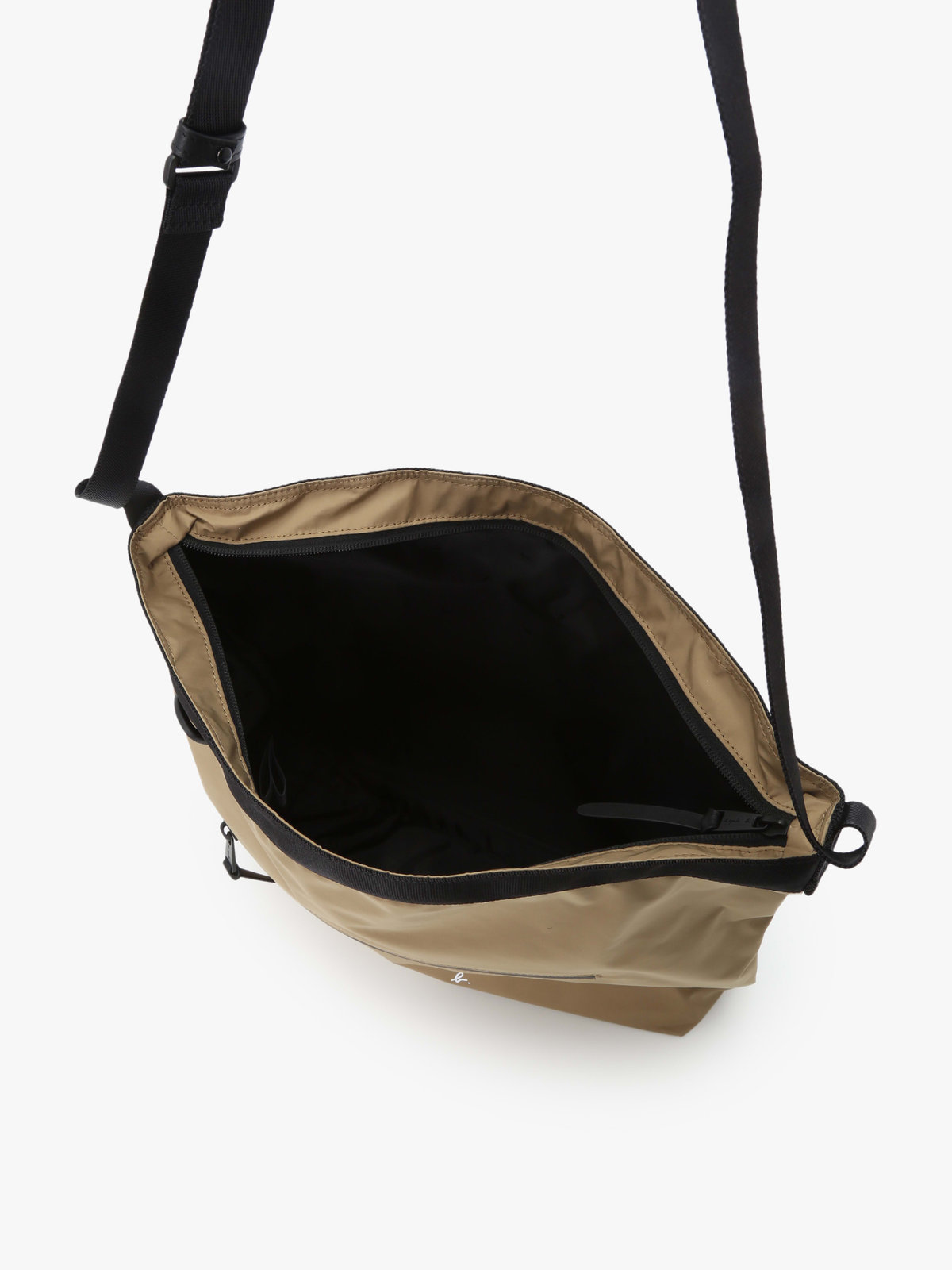 VOYAGE メンズ バッグ＆ウォレット ナイロン ラージ ショルダーバッグ ”Fred” ABH02-02 ブラウン系その他