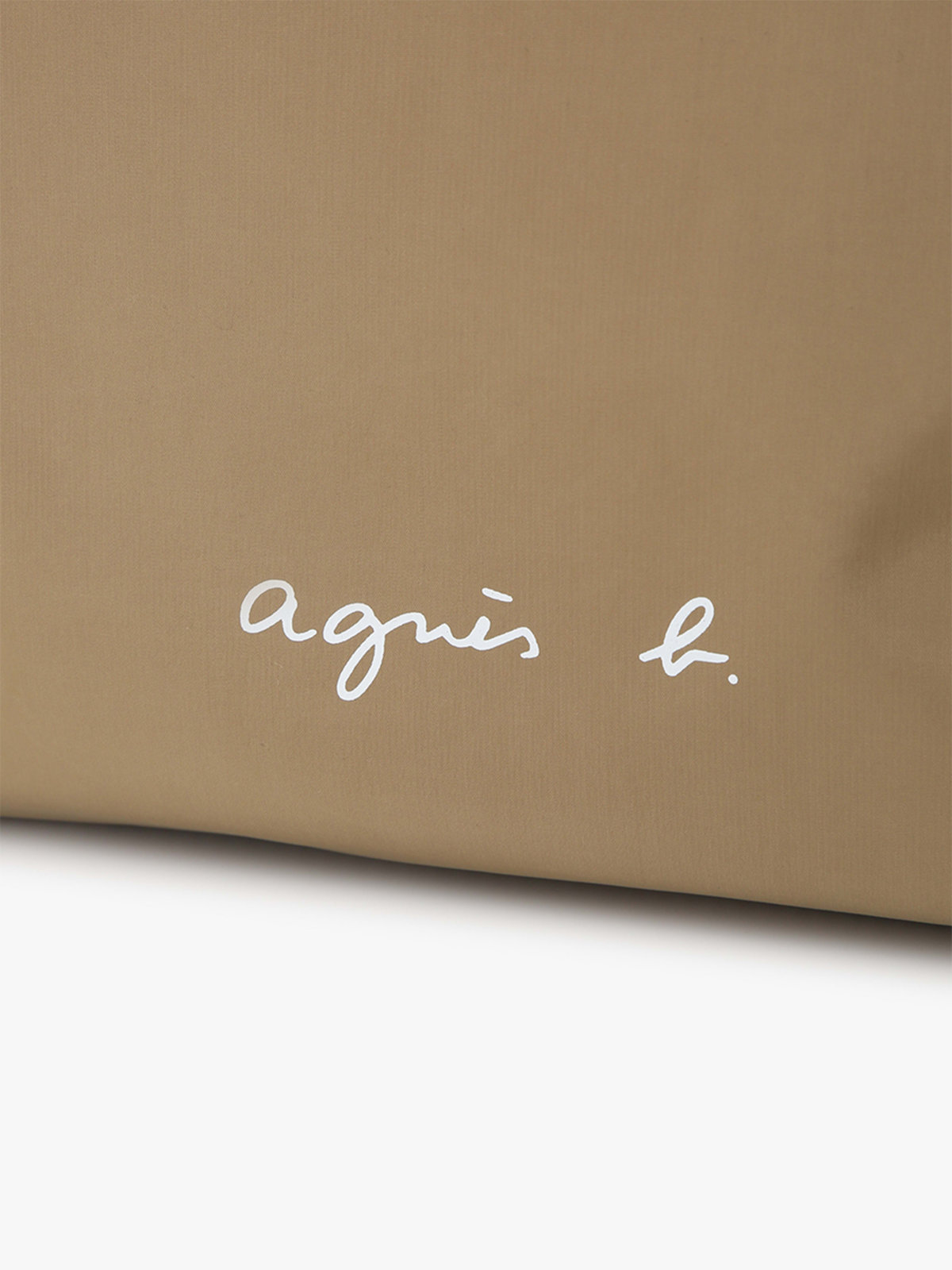 VOYAGE メンズ バッグ＆ウォレット ナイロン ラージ ショルダーバッグ ”Fred” ABH02-02 ブラウン系その他