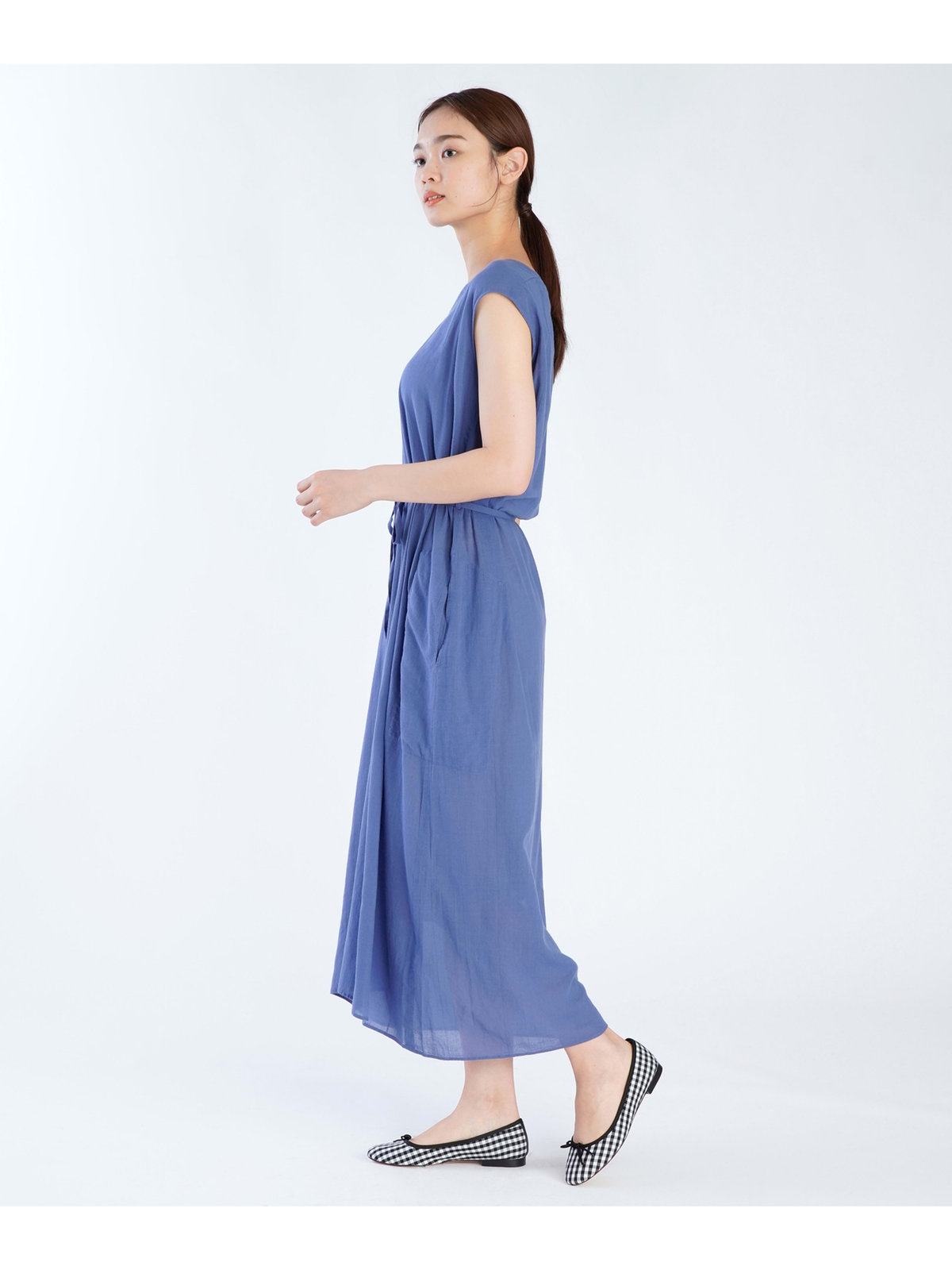 FEMME ウィメンズ 【Outlet】ガーゼ調コットン Vネック ノースリーブ ロングワンピース "Volubilis" ブルー