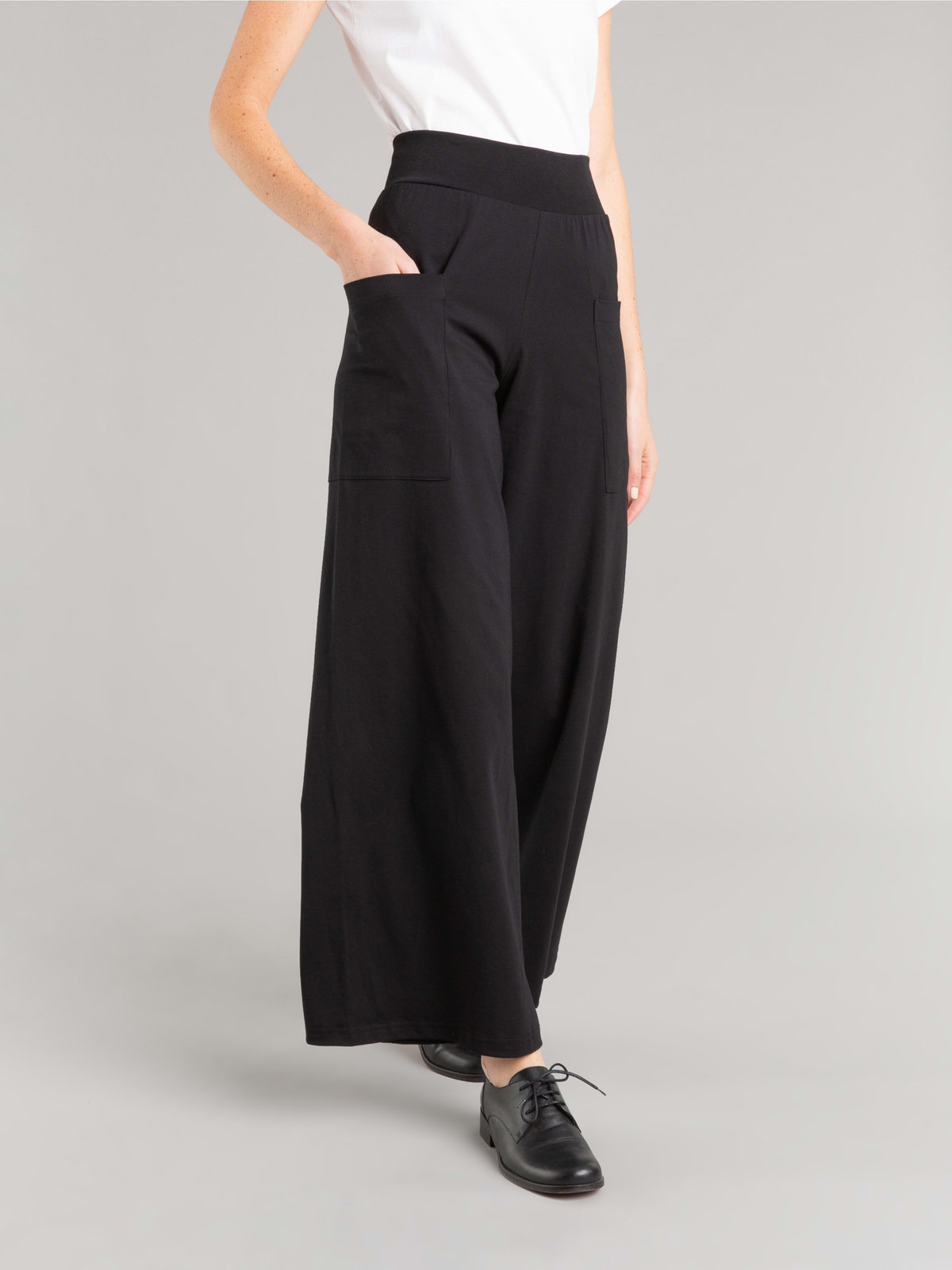 FEMME ウィメンズ J000 PANTALON コットンワイドパンツ ブラック
