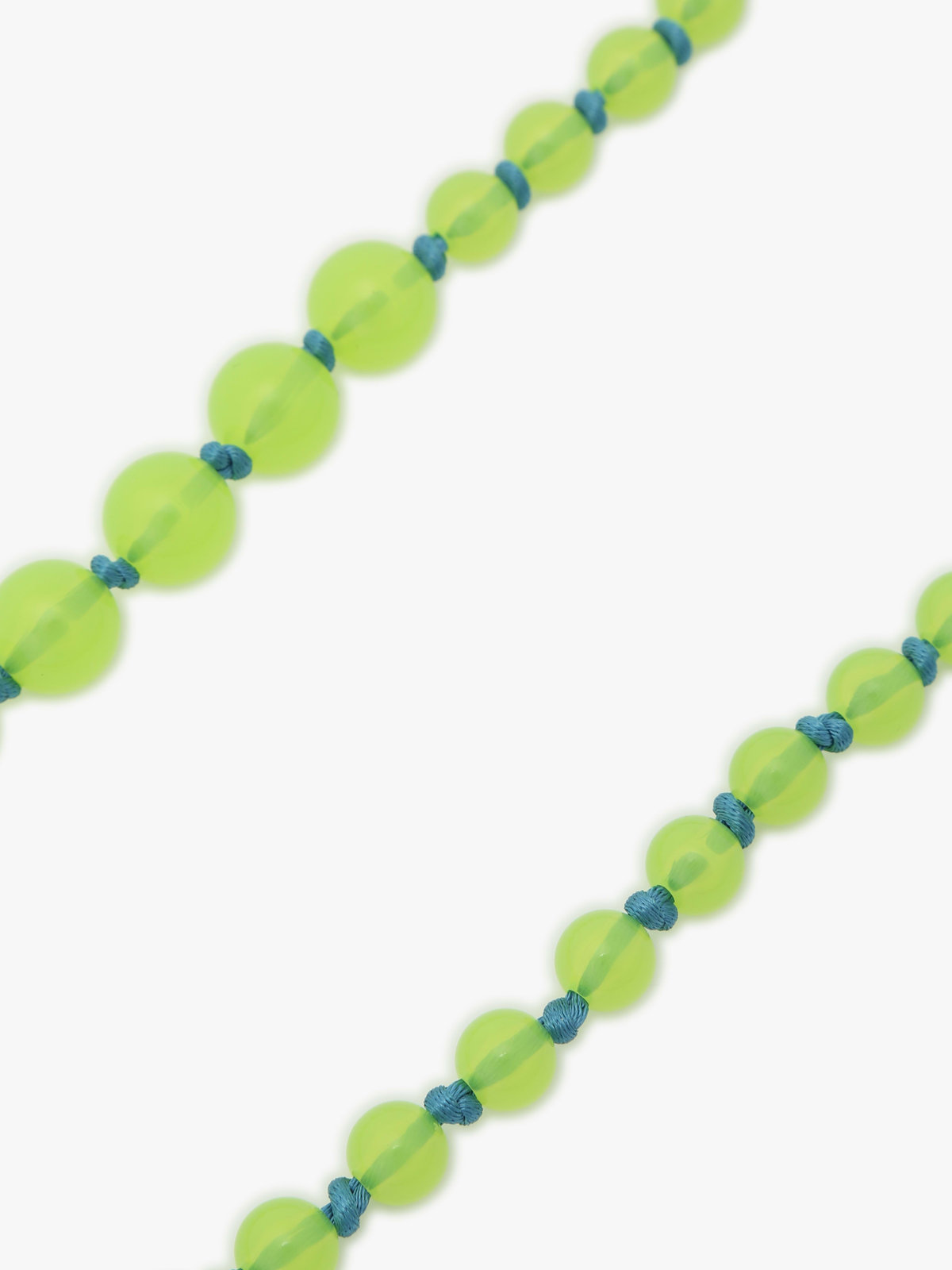 To b. by agnès b. 【Outlet】ビーズ モバイル ショルダーストラップ ライトグリーン