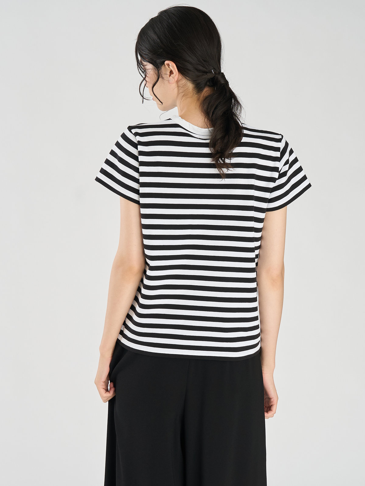 FEMME ウィメンズ 細ボーダー コットン 半袖Tシャツ "Brando" ホワイト×ブラック