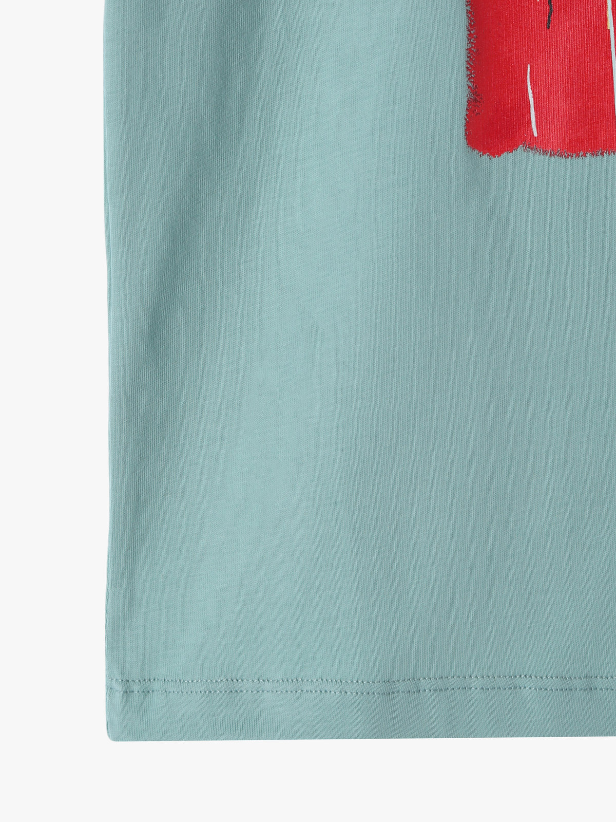 ENFANT ユニセックス キッズ オーガニックコットン プリント 半袖 アーティスト Tシャツ "Mambo" ライトグリーン