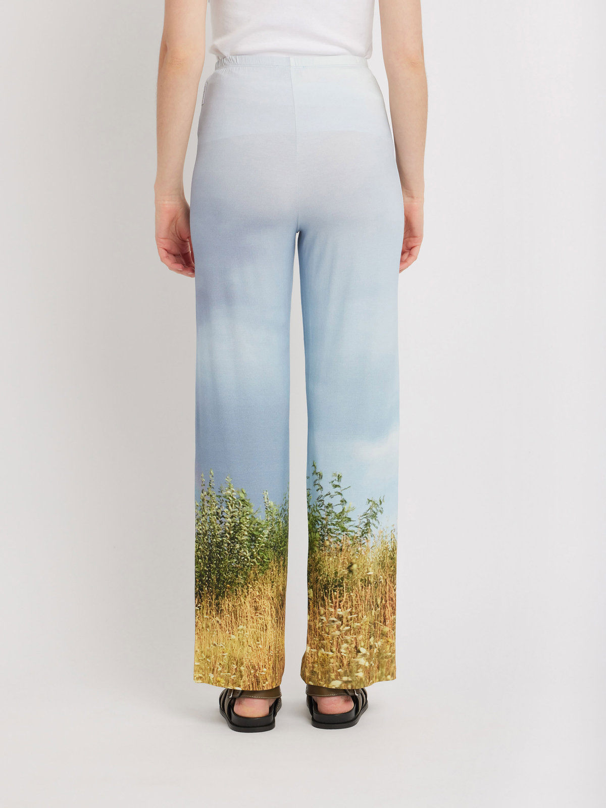 FEMME ウィメンズ 【Outlet】フォトプリント フレアパンツ ”Les champs ? Hoedic” マルチ