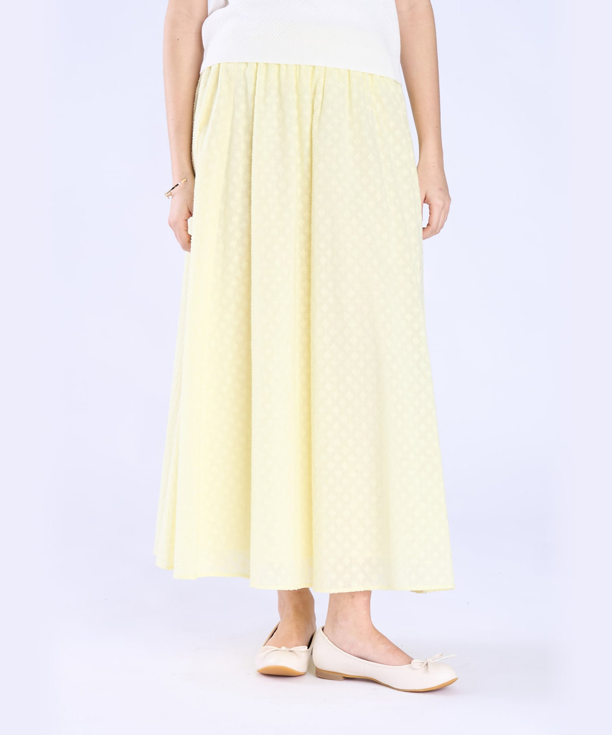 To b. by agnès b. フラワー コットン カット ジャカード スカート イエロー