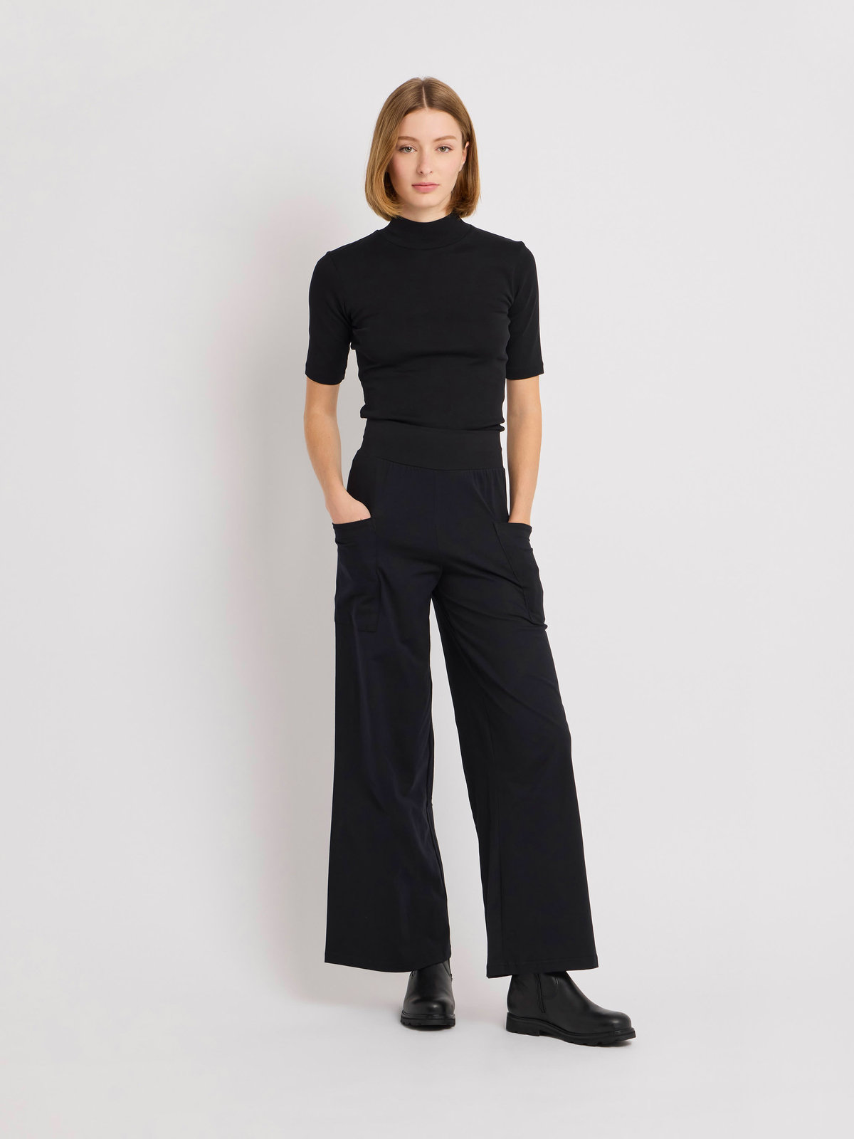 FEMME ウィメンズ コットン ジャージー ワイドパンツ ”New Mathis” ブラック