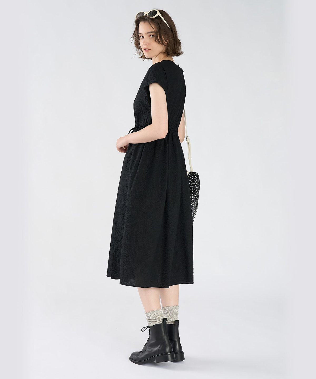 To b. by agnès b. コットン ウエストリボン ショートスリーブ ワンピース ブラック