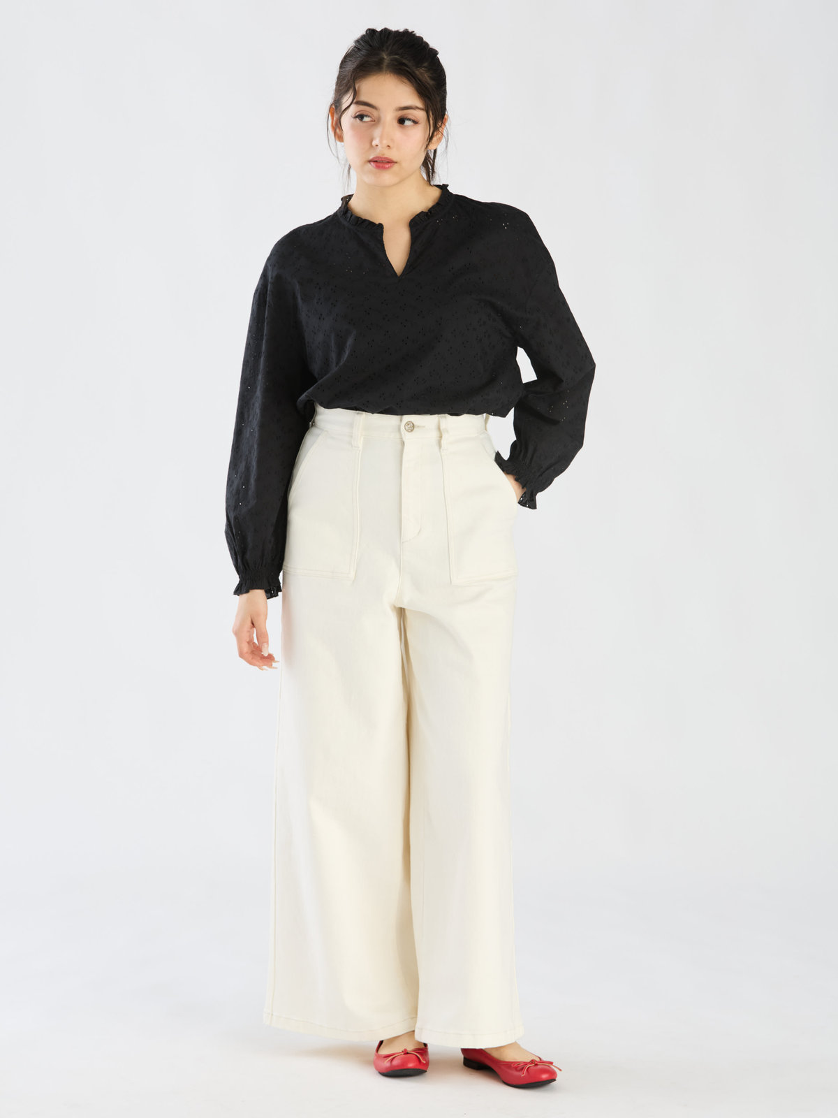 To b. by agnès b. 【Outlet】スキッパ―レースブラウス ブラック