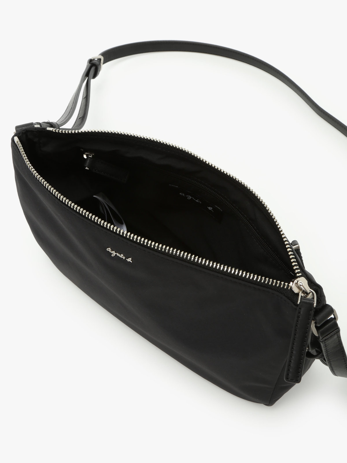 VOYAGE ウィメンズ バッグ＆ウォレット ナイロン ミディアム ショルダーバッグ "Adele" ZAS10-06 ブラック