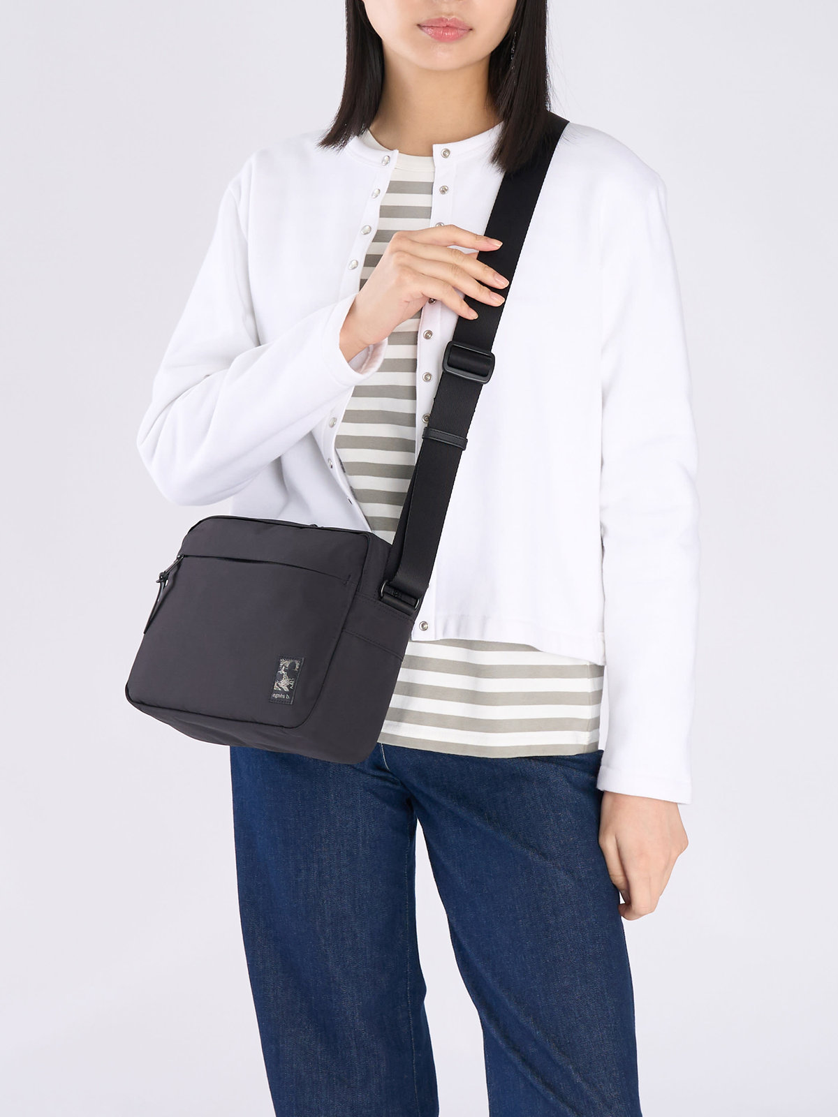 VOYAGE メンズ バッグ＆ウォレット ナイロン ミディアム ショルダーバッグ "Trip" ZAH01-08 ブラック