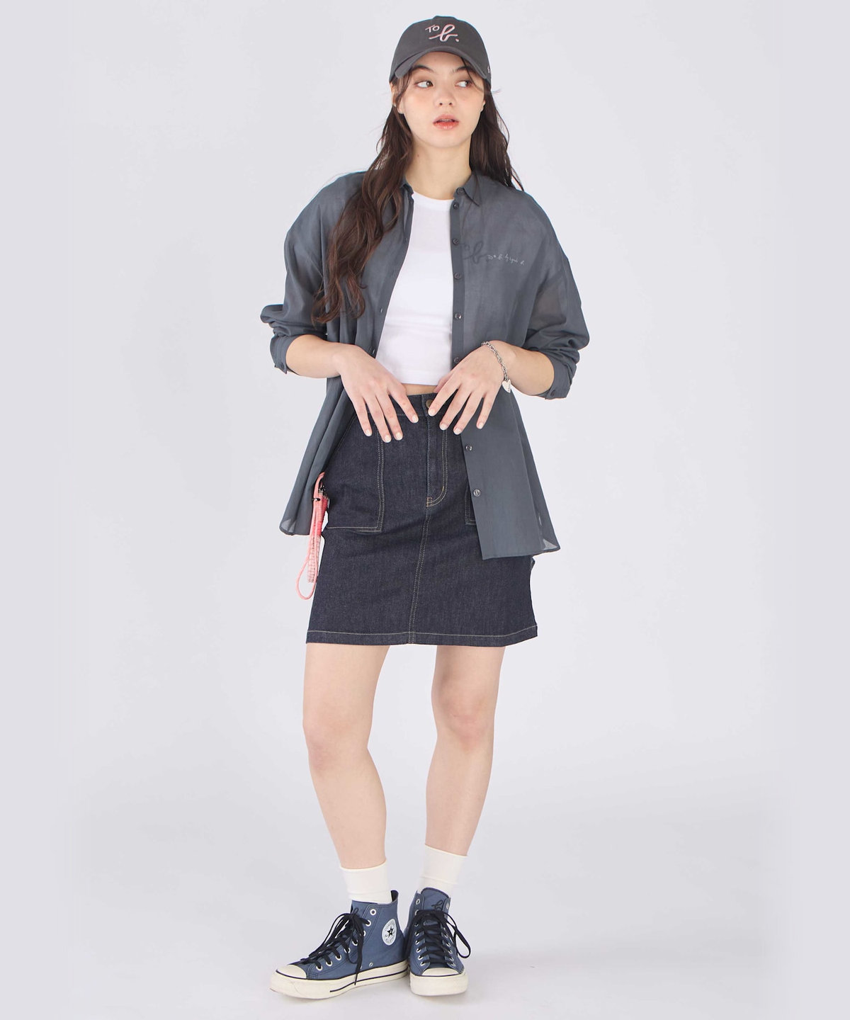 To b. by agnès b. コットン ロングスリーブ ボーイズシャツ チャコールグレー