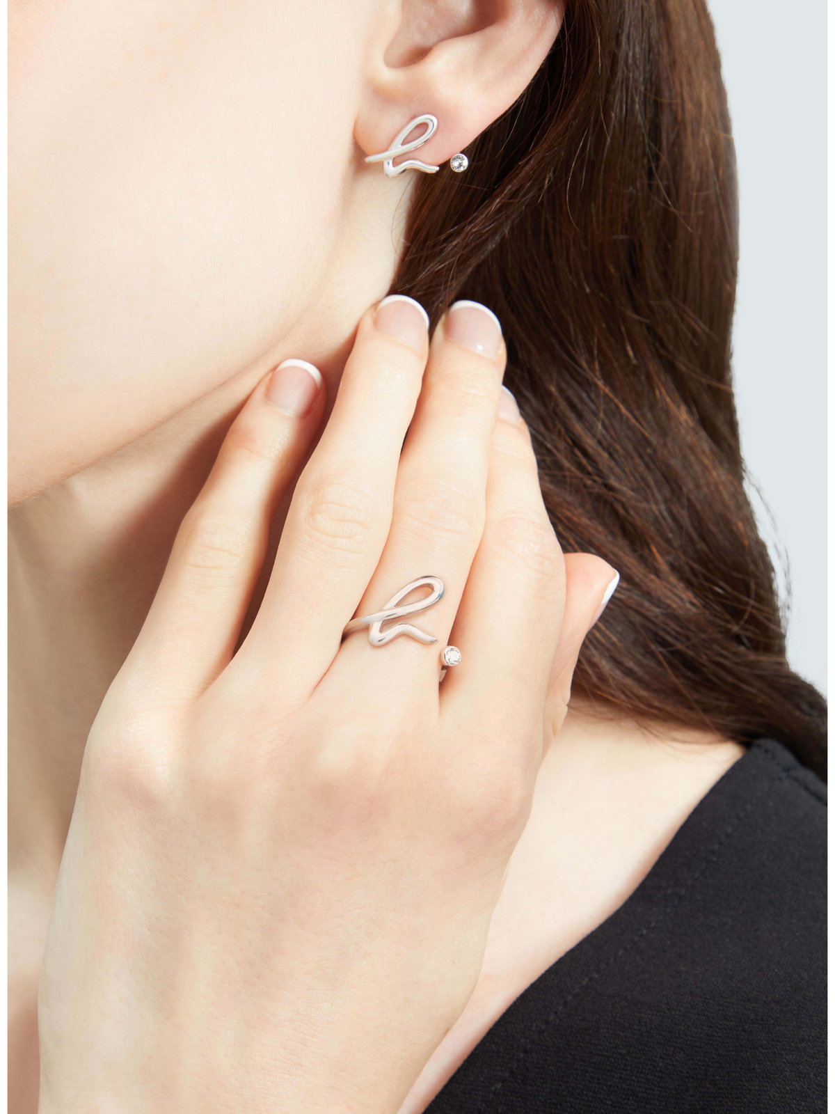 FEMME ウィメンズ ”b.” ロゴ リング ”Iconic” シルバー