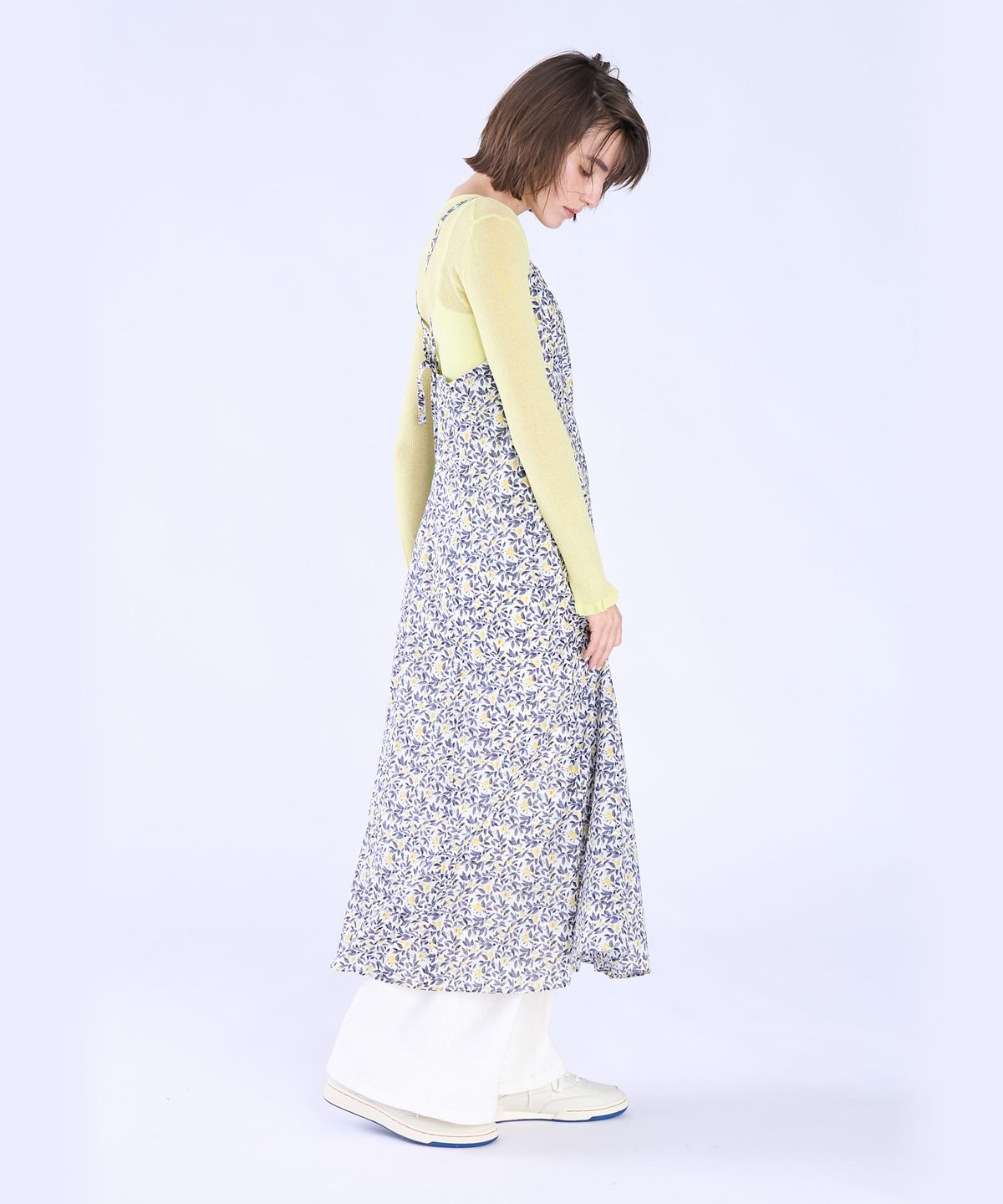 To b. by agnès b. ボタニカル プリント コットン ノースリーブ ロング ワンピース イエロー