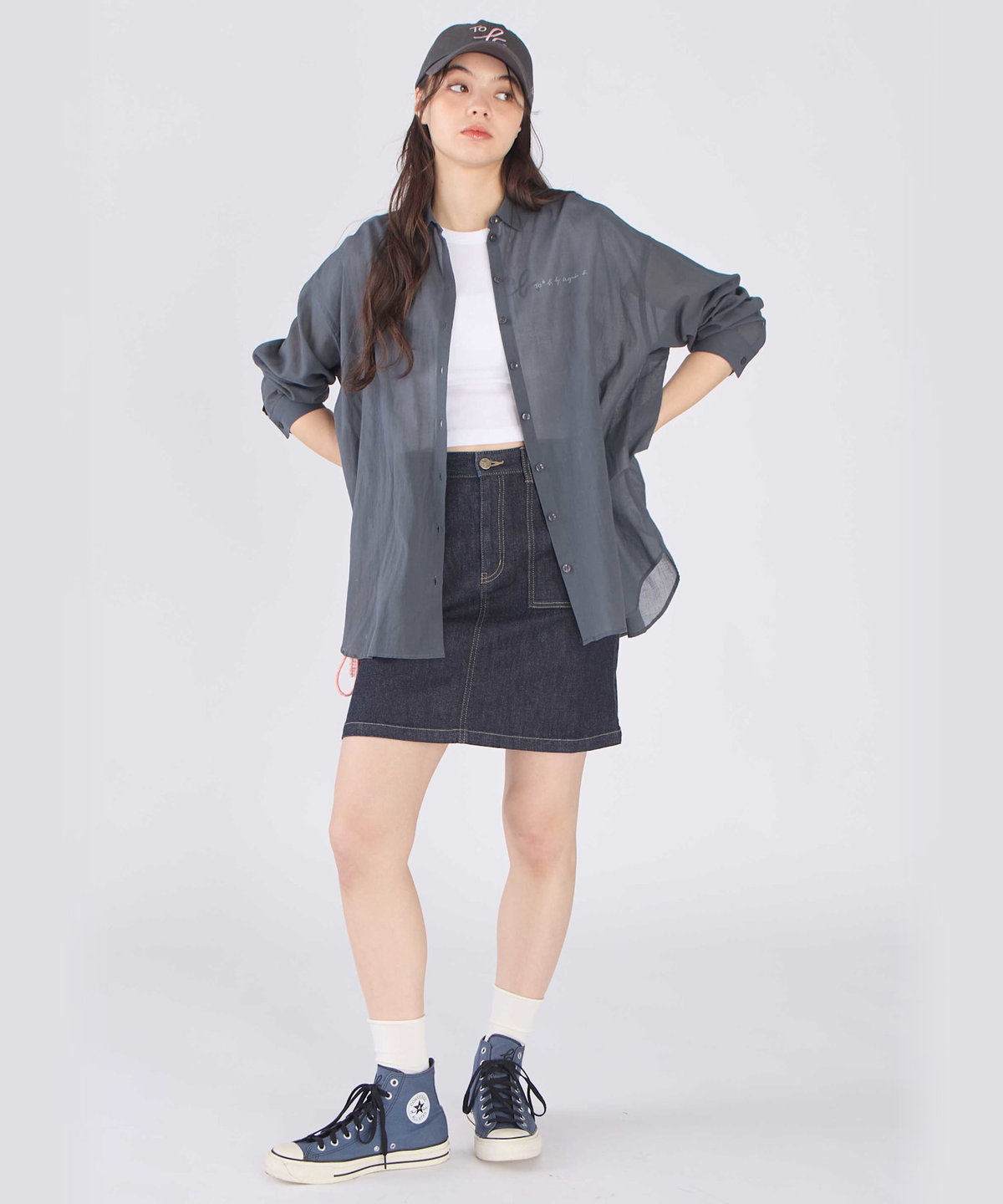 To b. by agnès b. コットン ロングスリーブ ボーイズシャツ チャコールグレー